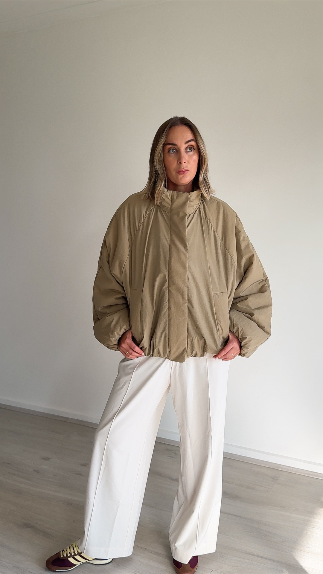 Wearing -
Jacket in a size AU10
Pants in a AU S

#LTKaustralia #LTKwinter #LTKstyletip