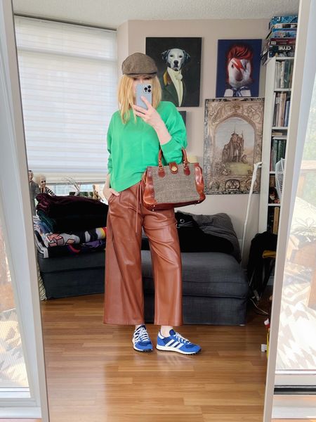 Brown and green, one of my favourite colour combinations.
Bag is vintage.
•
.  #springlook  #StyleOver40  #80sadidas  #adidas #poshmarkFind #thriftFind #secondhandFind #torontostylist  #fashionstylist #FashionOver40  #MumStyle #genX #genXStyle #shopSecondhand #genXInfluencer #WhoWhatWearing #genXblogger #secondhandDesigner #Over40Style #40PlusStyle #Stylish40s #styleTip  #HighStreetFashion 


#LTKFind #LTKshoecrush #LTKstyletip