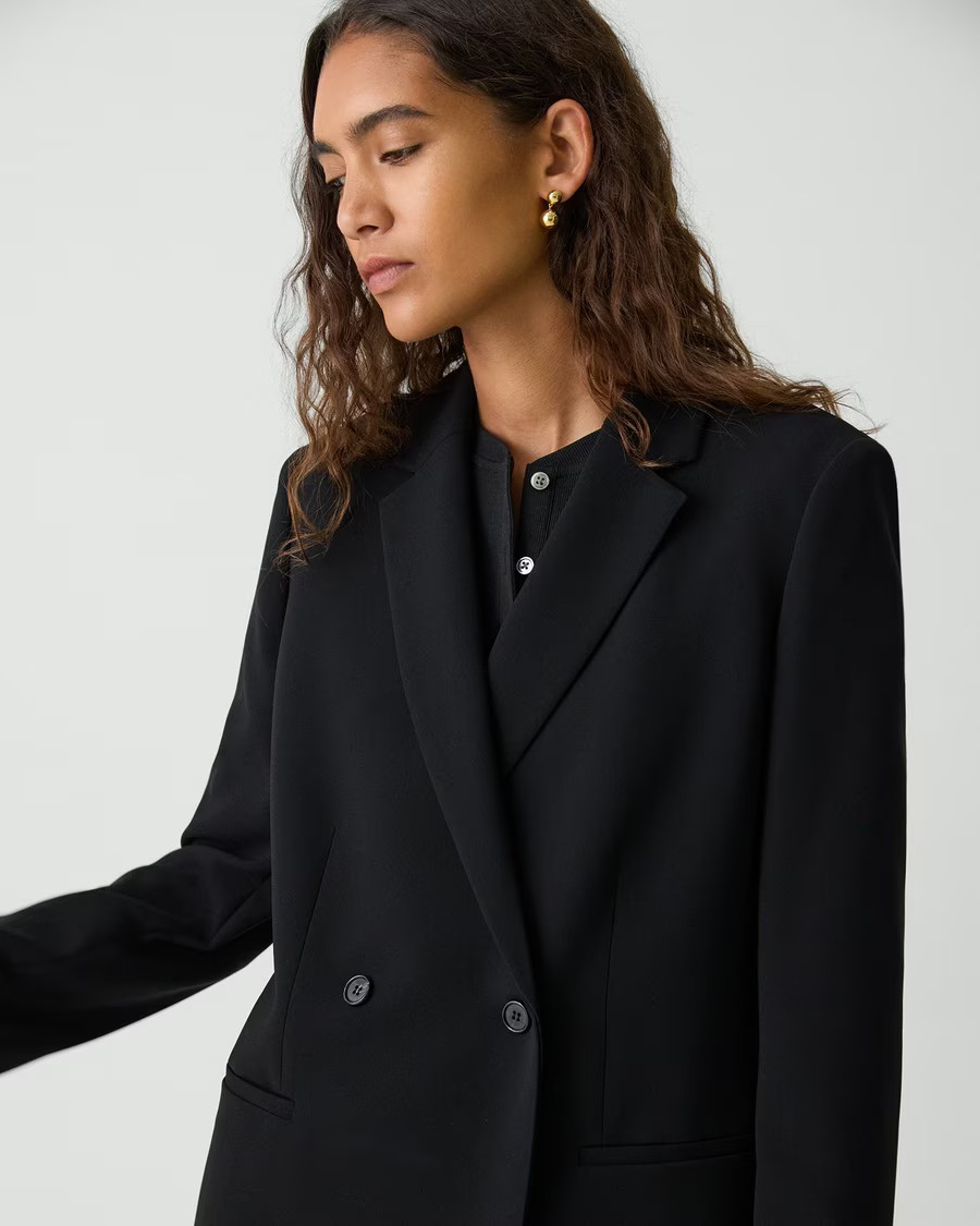 Relaxed Double-Breasted Blazer in Admiral Crepe | Theory