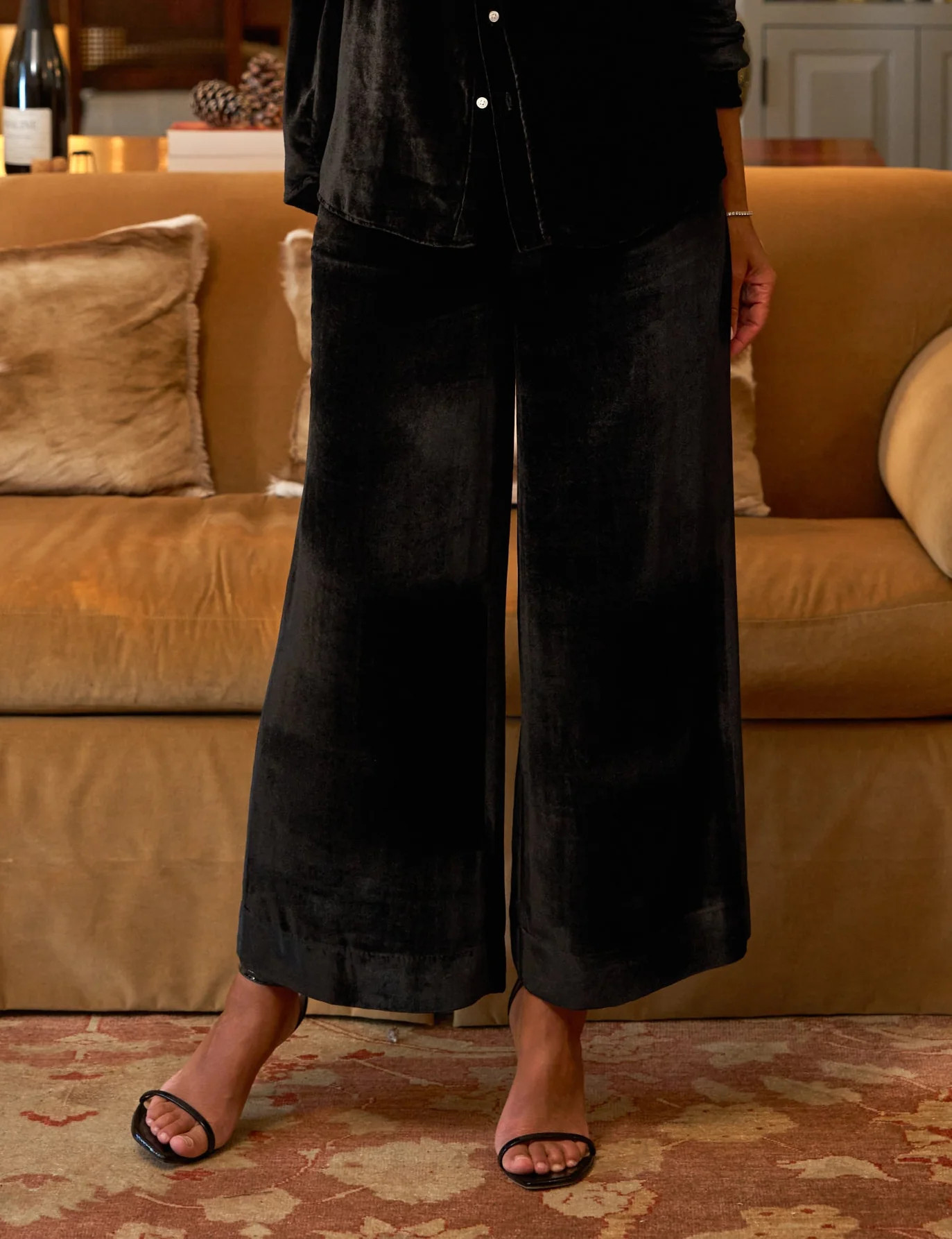 MAISIE VELVET Black, Italian Washed Velvet | Frank & Eileen