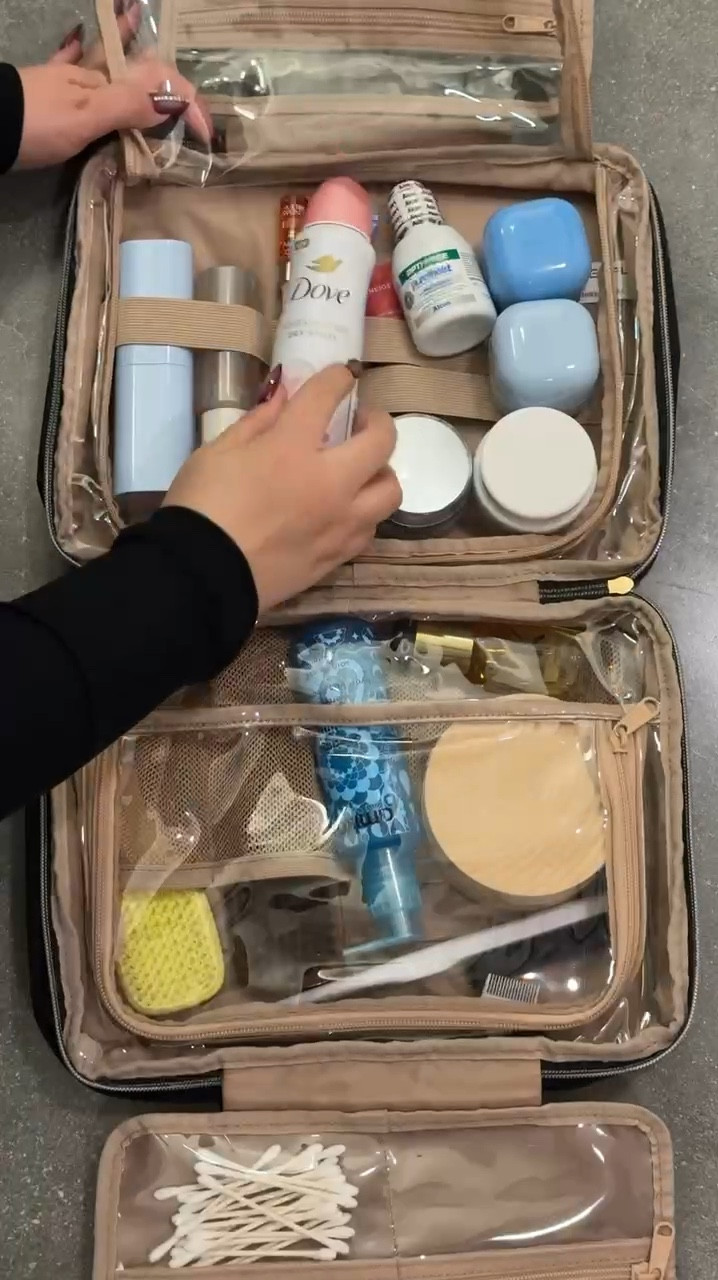 Pack with me 🧖🏼‍♀️☁️🧳

Skincare, hair care, skincare products, packing, travel essentials 

#LTKTravel #LTKBeauty