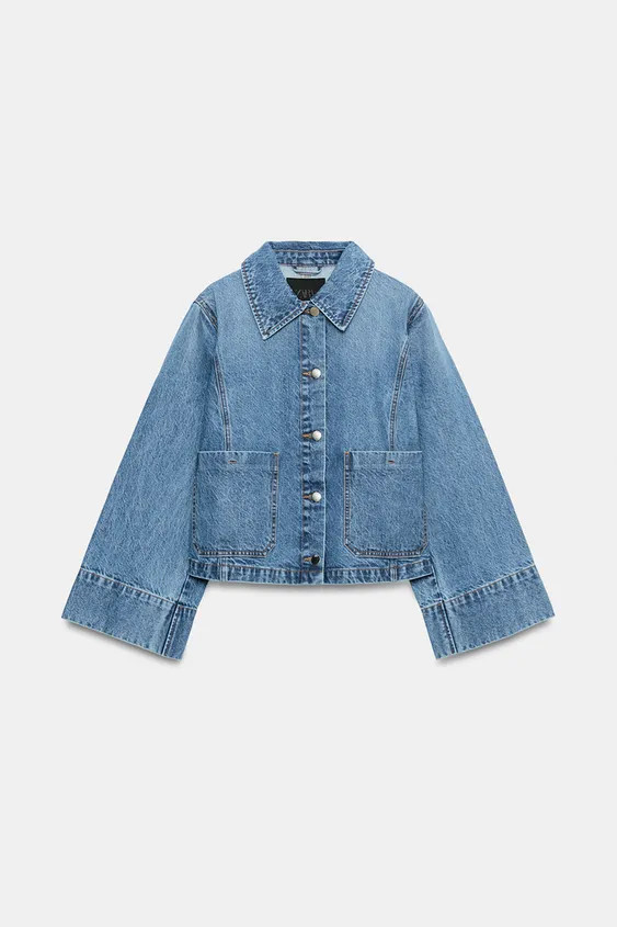 Model height: 183 cmJacket with a regular collar and long wide sleeves. Front patch pockets. Meta... | Zara UK