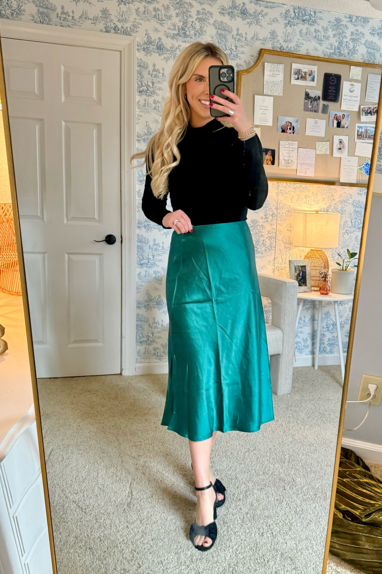 Holiday party outfits / Christmas party outfits 🎄

#LTKparties #LTKstyletip #LTKHoliday