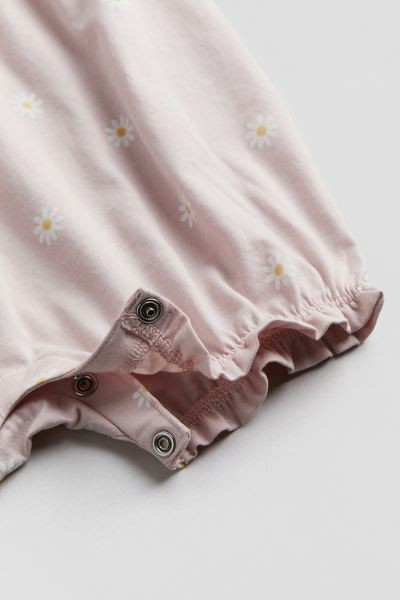 Light pink/floral | H&M (US + CA)