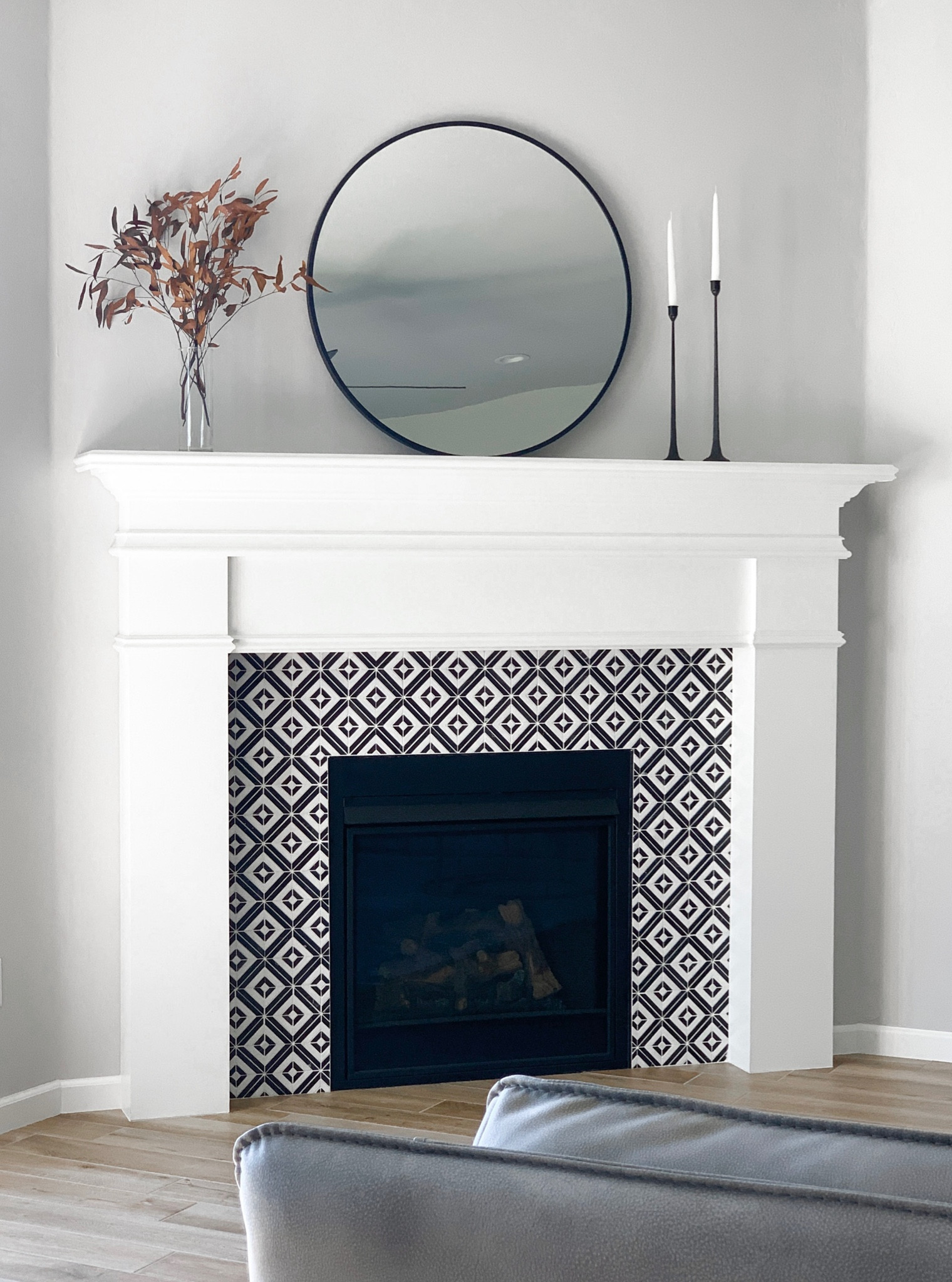 Minimal Fall Decor for the Fireplace 

Home Decor, fall decor, living room decor, fireplace mantle, fireplace tile, wood tile, glass vase, dried eucalyptus, fall stems, round mirror, tapered candle holder, tapered candles

#LTKstyletip #LTKSeasonal #LTKhome