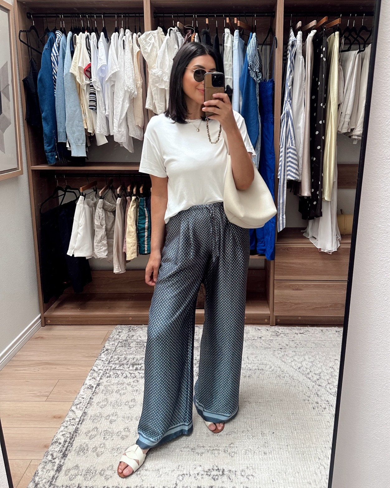 These are the CUTEST @splendid pants! They fit perfectly and are a loose but tailored fit. I'm in the large, perfect fit for 8/10 with a great length as well. 

I'm in the medium of the tee!  

 