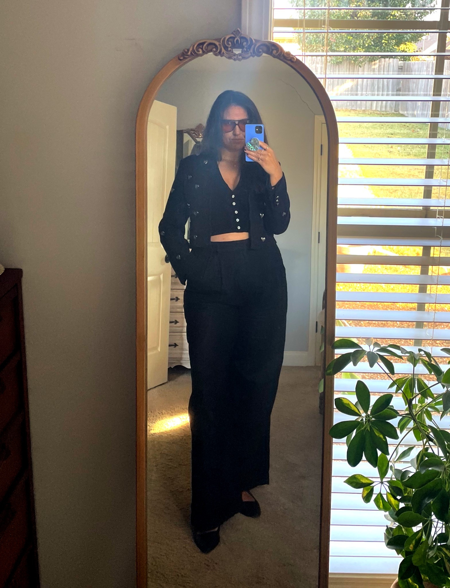 All black OOTD! These GAP pants come in a tall and they’re perfect!

#LTKootd #LTKTall #LTKWorkwear