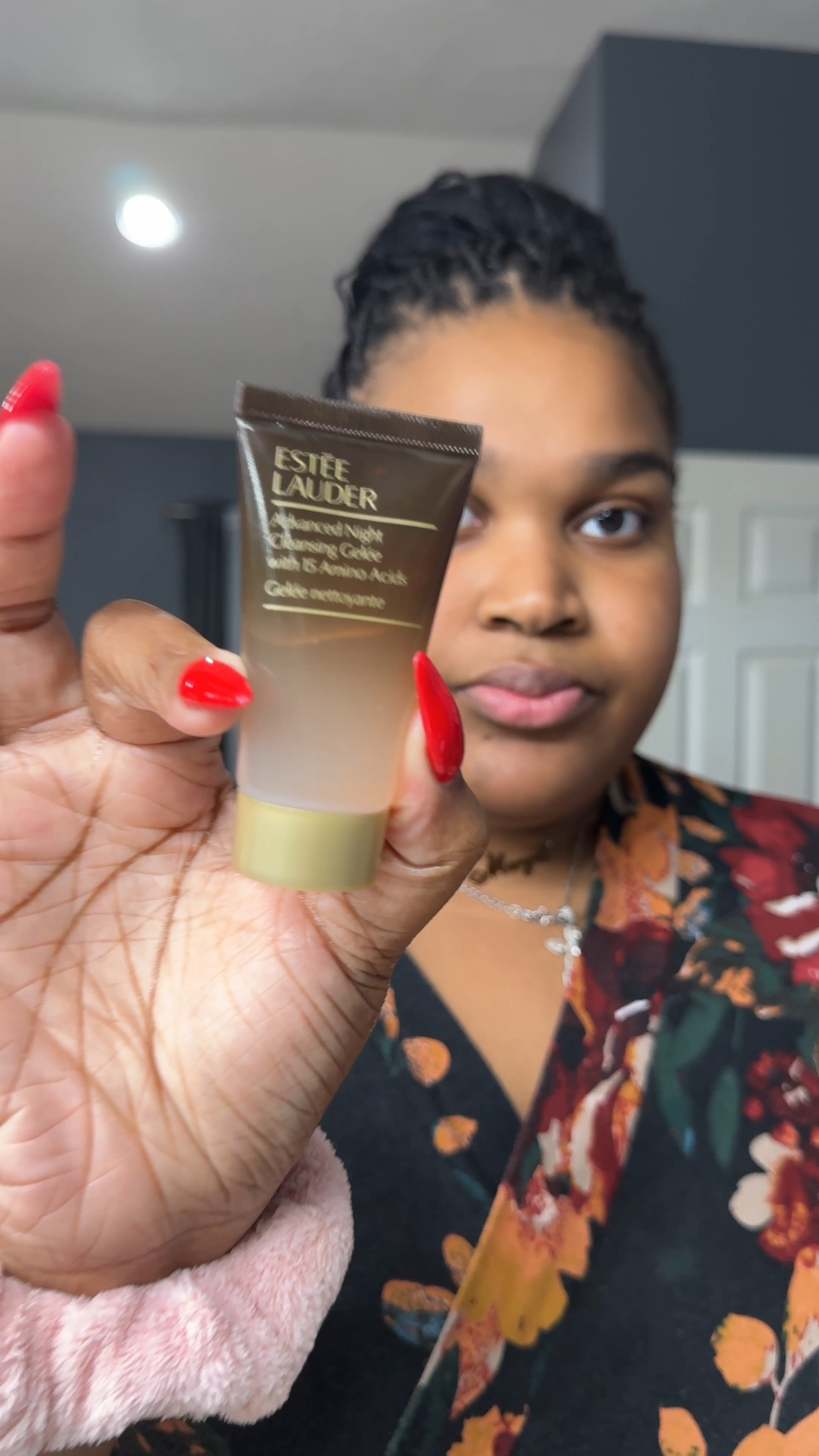 Nighttime skincare for extra hydration and moisture. 