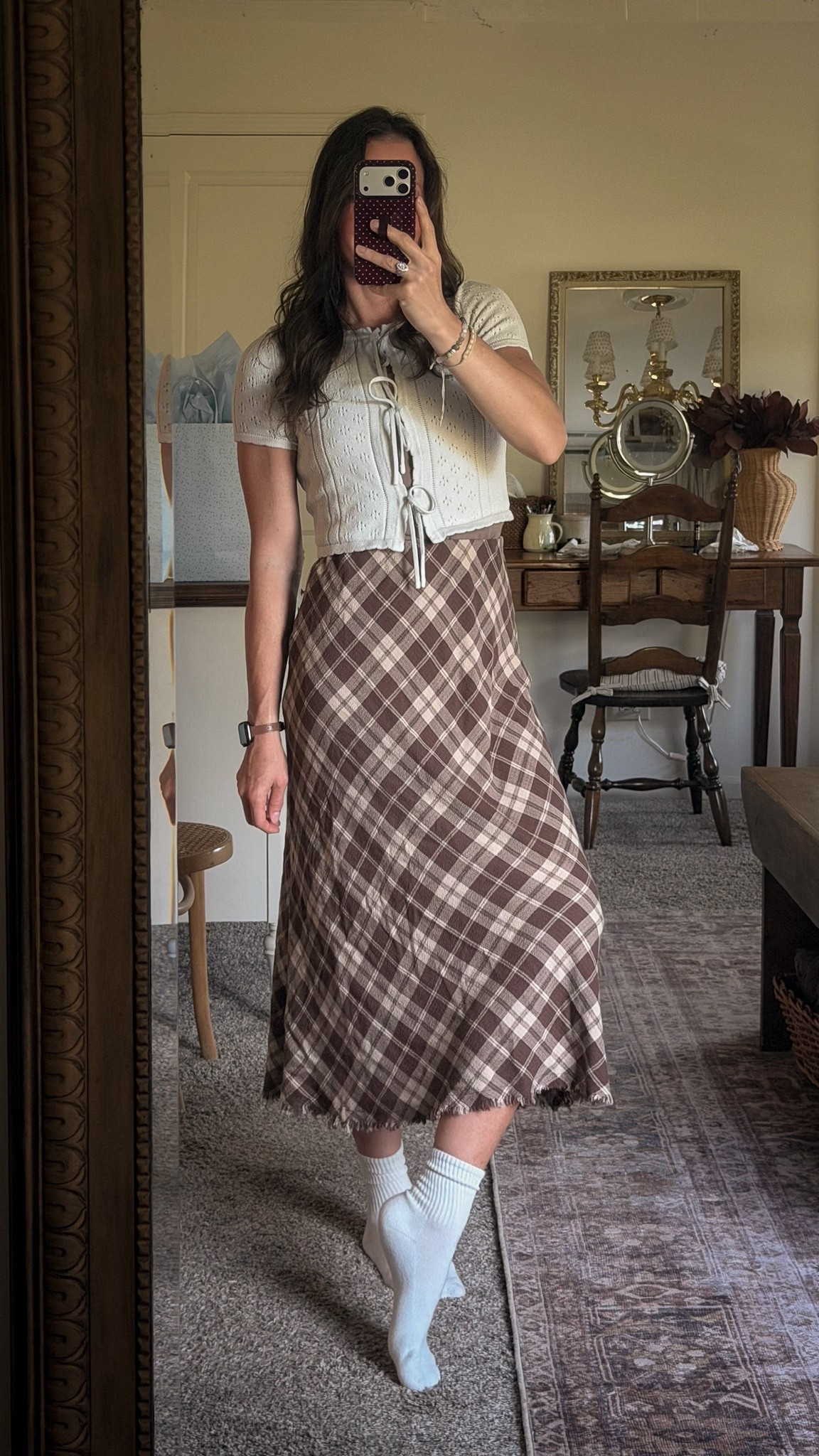 The cutest fall skirt.

#LTKgrwm #LTKootd