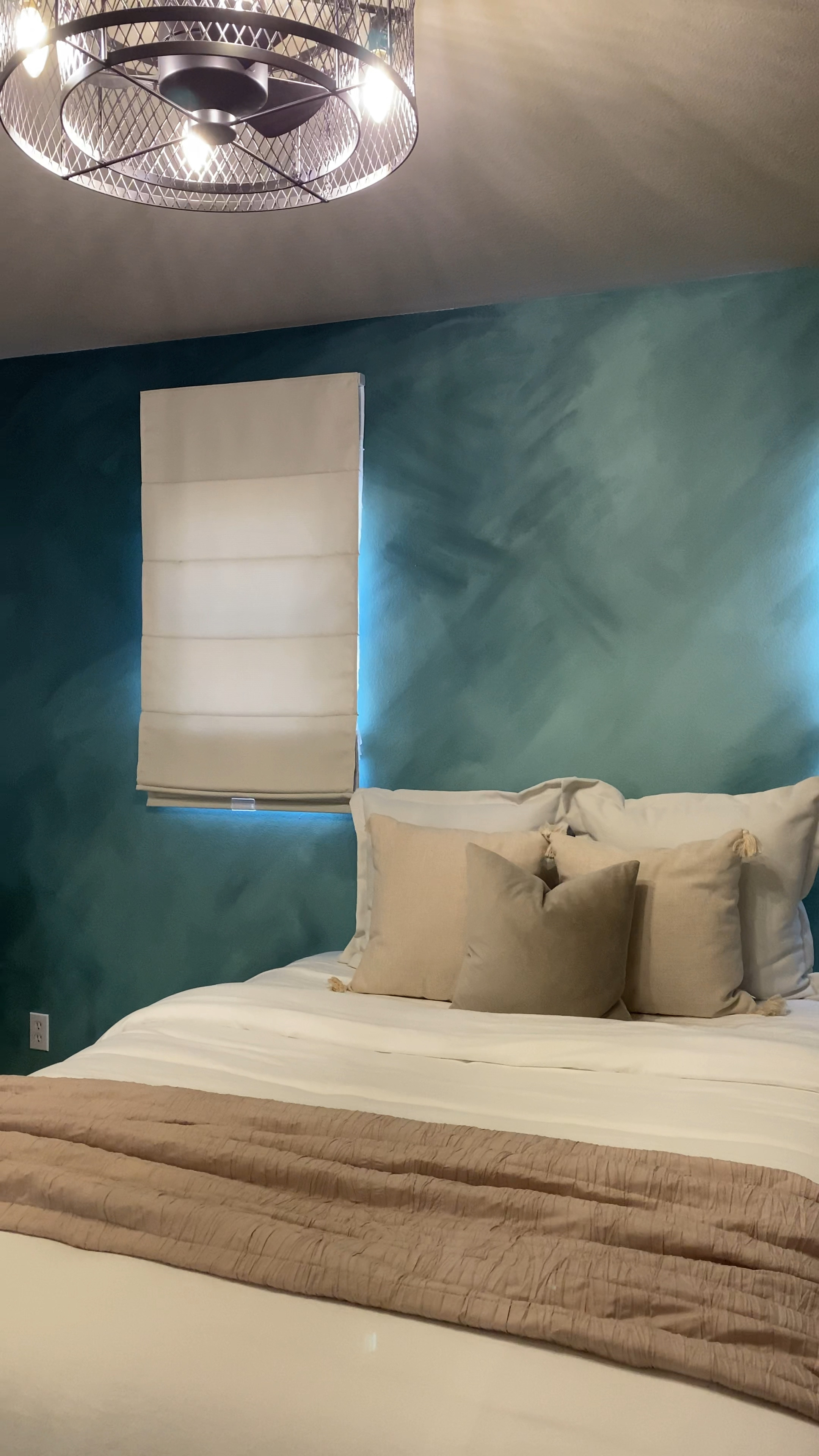 My favorite blackout Roman shades are on major sale right now on Amazon! Check out my Instagram stories today where I show what the room looks like with these blackout Roman shades when the lights are off! @AmandaFallonHomes ☺️ These are the Del Mar Moonshell color!

#WindowTreatment #WindowTreatments #WindowCoverings #romanshades #blackoutshades #blinds #curtains #drapes #cordlessRomanshades #amazonhome #amazonfinds #amazonhomefinds

#LTKhome #LTKxPrime #LTKsalealert