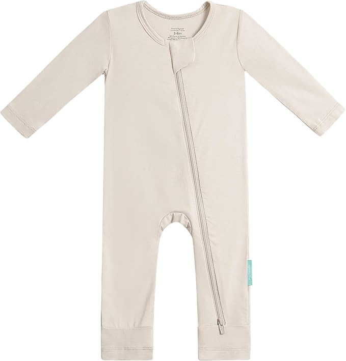 PurComfy Baby Long Sleeve Romper Jumpsuit, Premium Soft Rayon One Piece Pajamas Boy Girl 2-Way Zi... | Amazon (US)