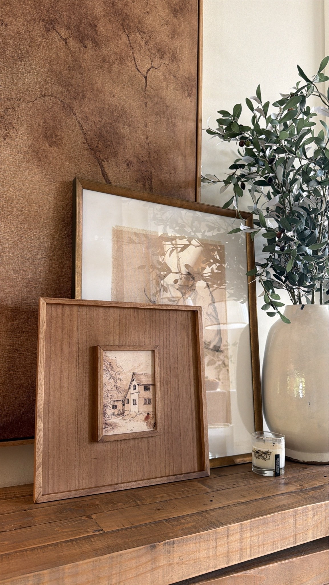 How pretty is this wooden framed artwork piece from Target!? Found it last week for just $30 and added to our entryway console table- linked everything else here as well! 

Home decor || affordable artwork || organic home finds || Target finds || Hearth & Hand with Magnolia

#LTKSeasonal #LTKHome