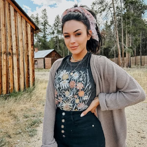 Vintage Flowers Acid Wash Tee | Mountain Moverz