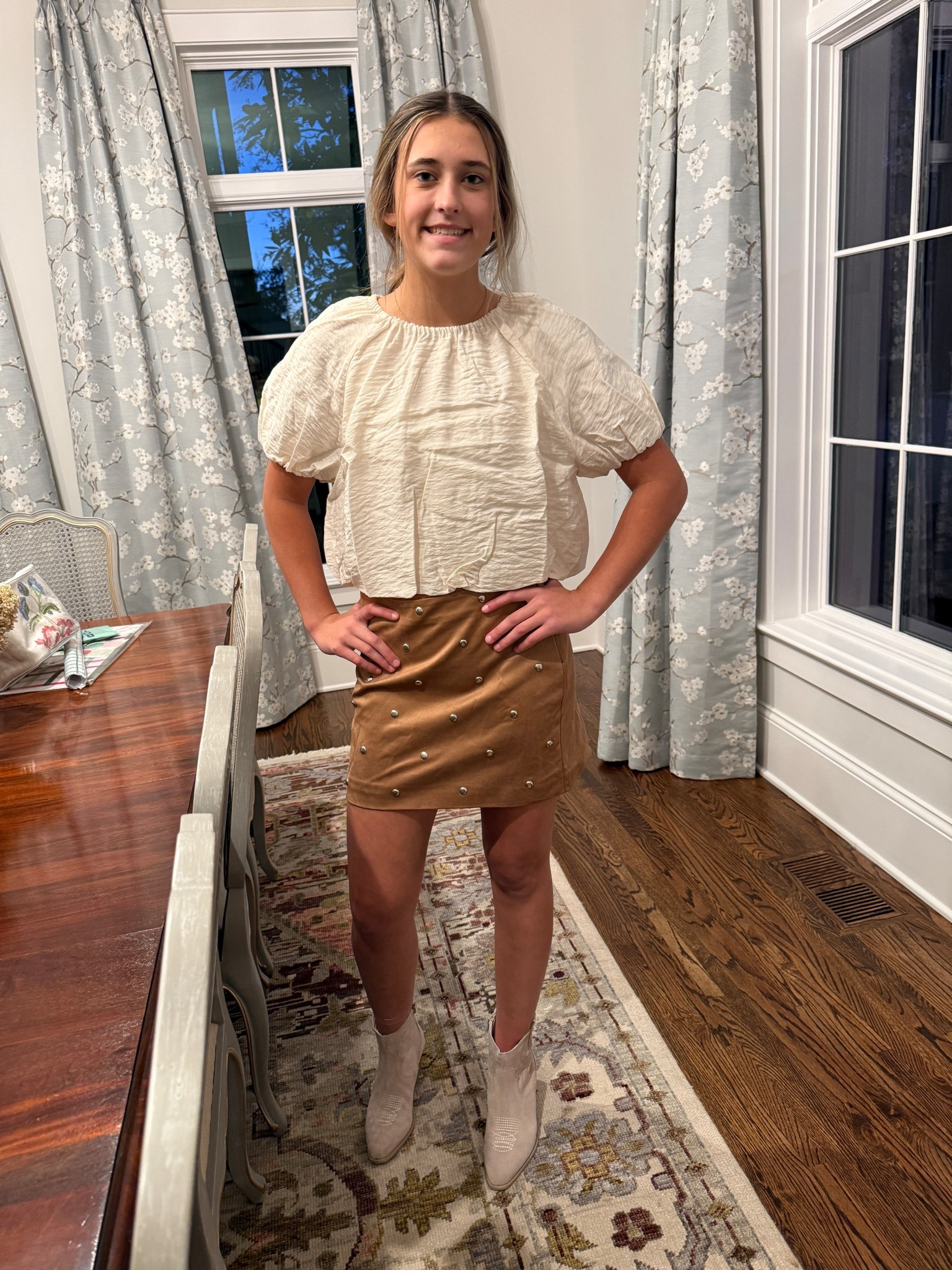 Xs top
4 skirt
8 boots


#LTKFindsUnder50 #LTKKids #LTKStyleTip