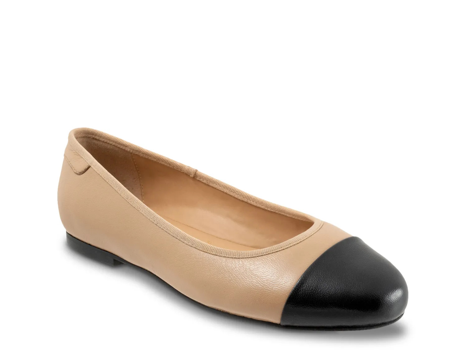 Trotters Clara Ballet Flat | DSW