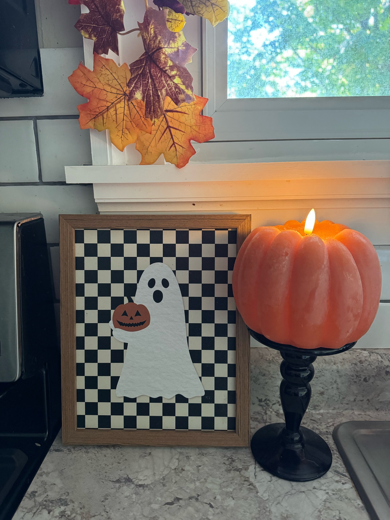 LED flame lighted pumpkin with remote, fall decor, Halloween decor, home decor, seasonal decor, pumpkin decorations. Amazon home, shelf decor, holiday decor 

#LTKHalloween #LTKHome #LTKSeasonal