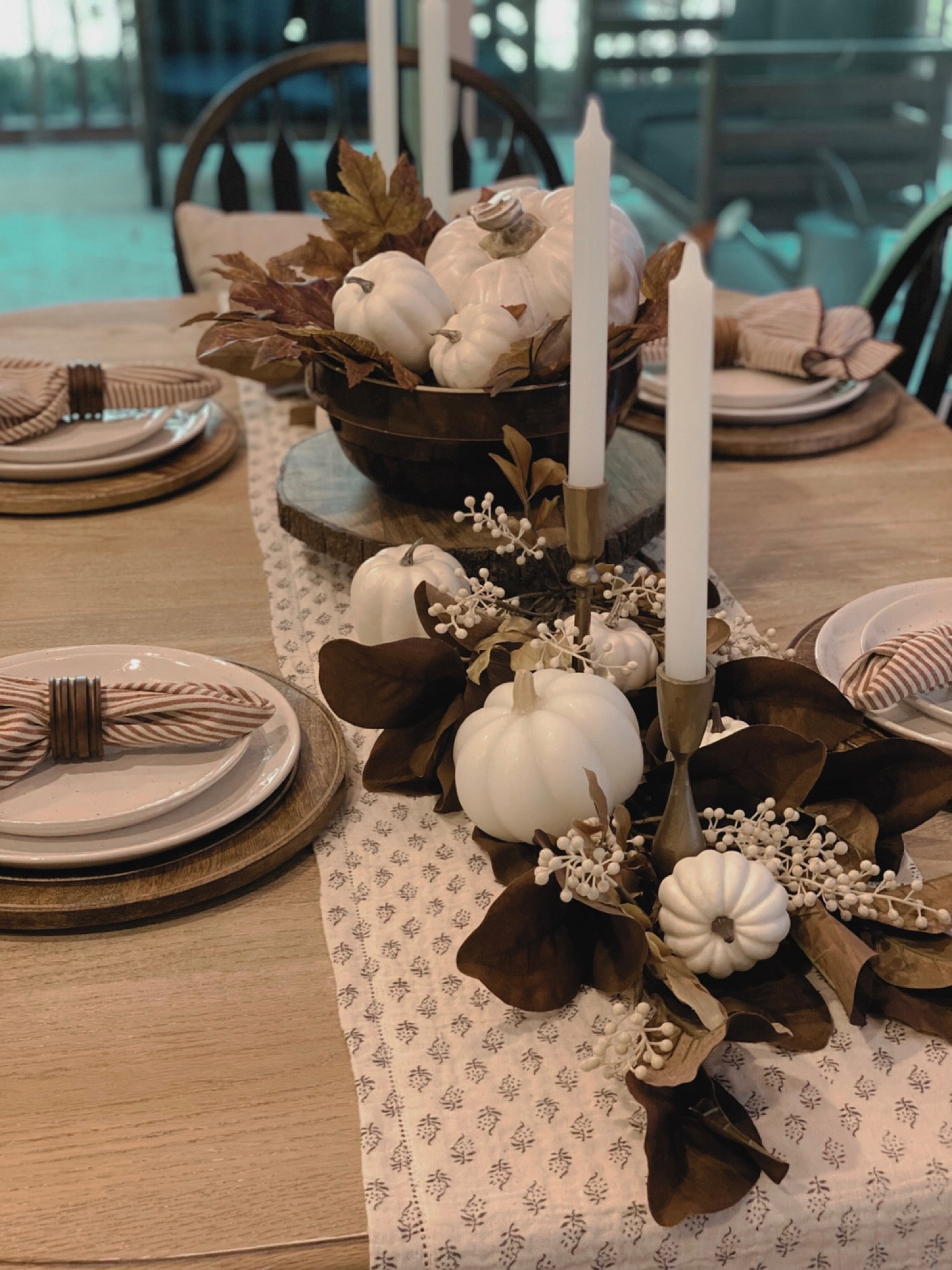 Simple fall tablescape 

#LTKhome #LTKSeasonal