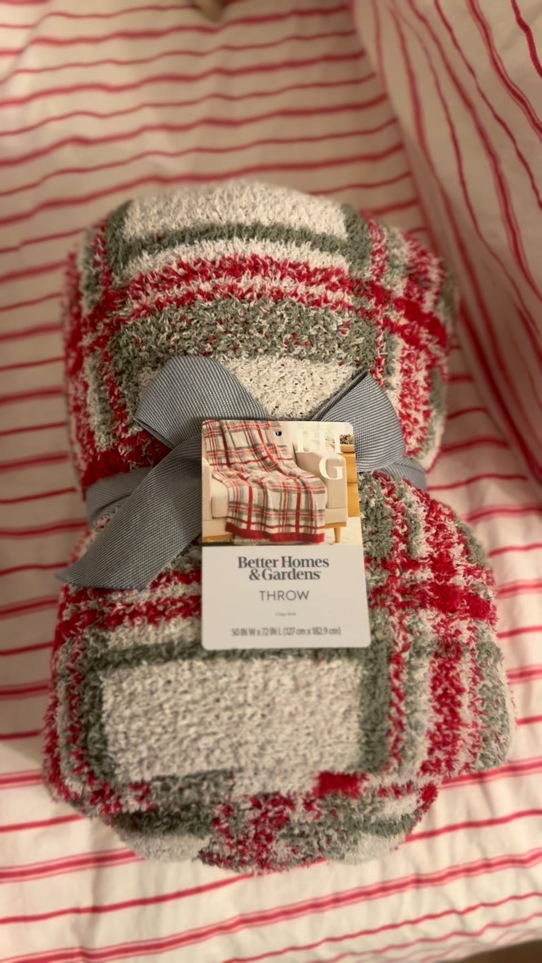 The softest oversized blanket that makes the perfect gift! It’s a great dupe at a fraction of the price! 

#LTKGiftGuide #LTKHoliday #LTKFamily