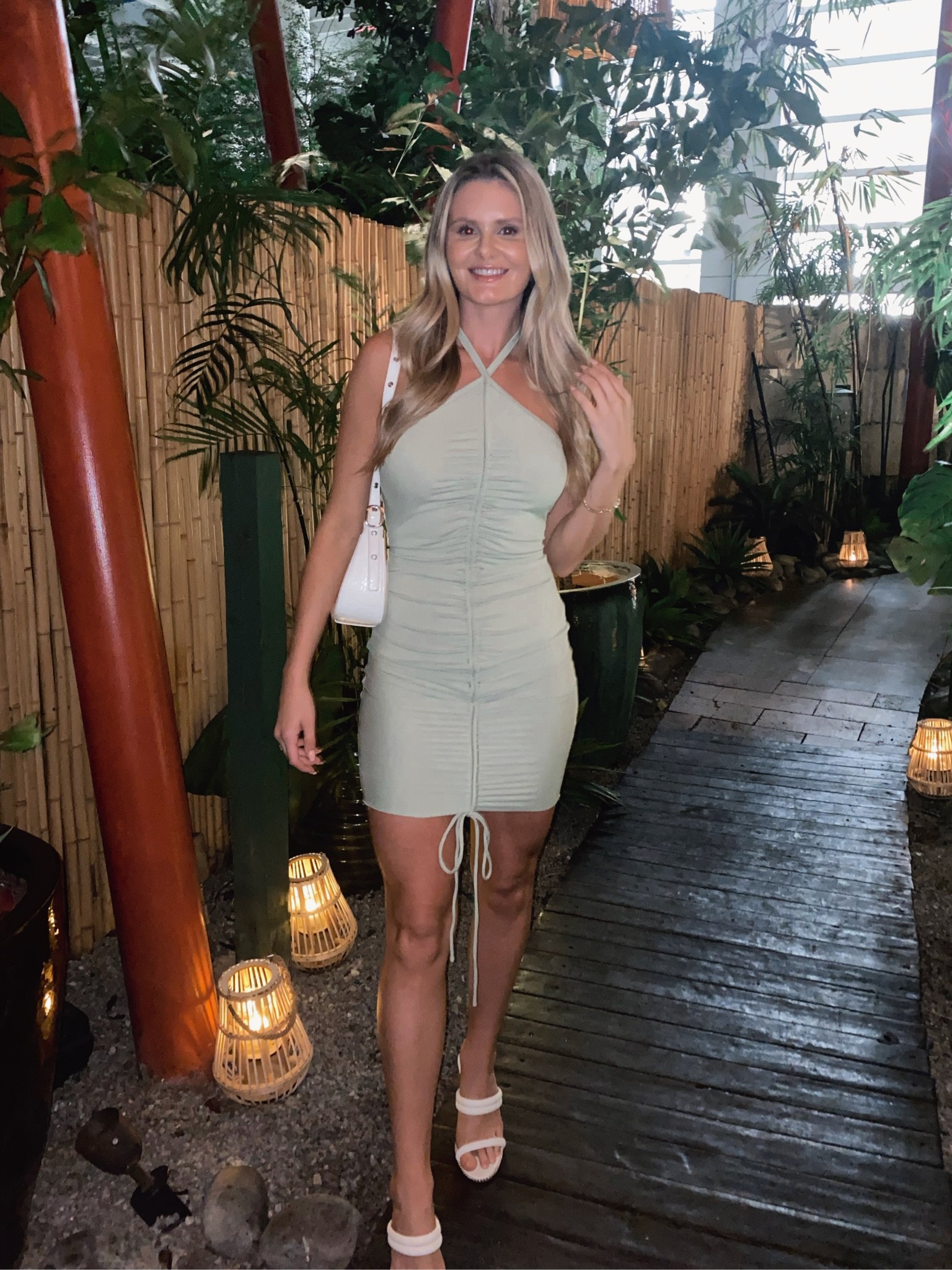 Another bday dinner fit


#LTKshoecrush #LTKunder50 #LTKfit