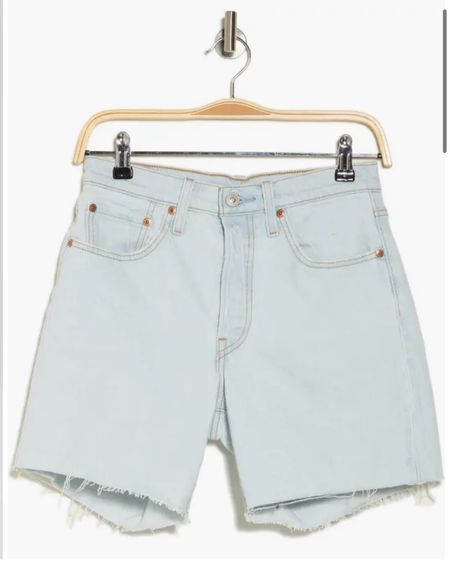 Levi shorts! 

#LTKfindsunder50 #LTKstyletip #LTKtravel