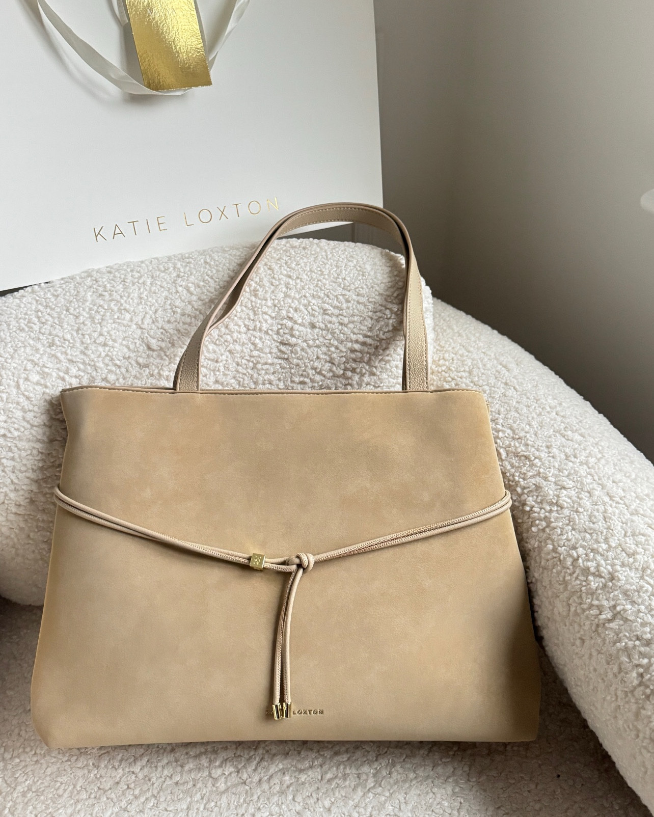 the perfect bag for work or travelling or uni - AALIYA15 for 15% off 