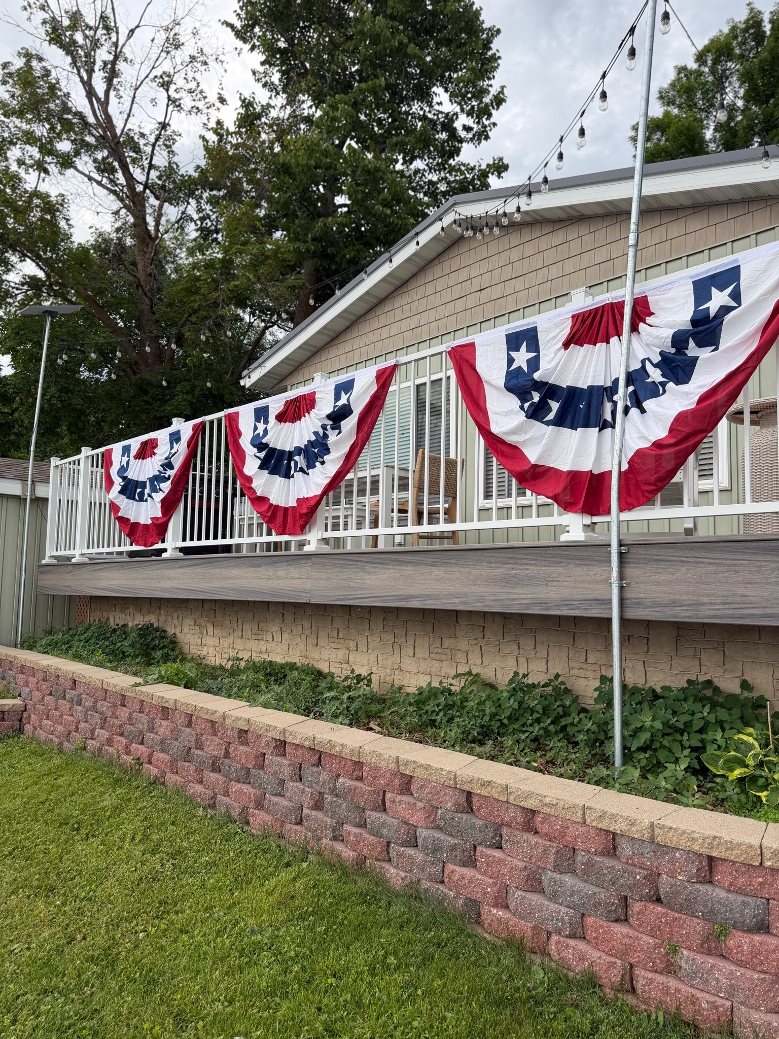 Large Americana banners - these are 3x6’ and look like Pottery Barn but for a better price!

#LTKHome #LTKSaleAlert #LTKSeasonal