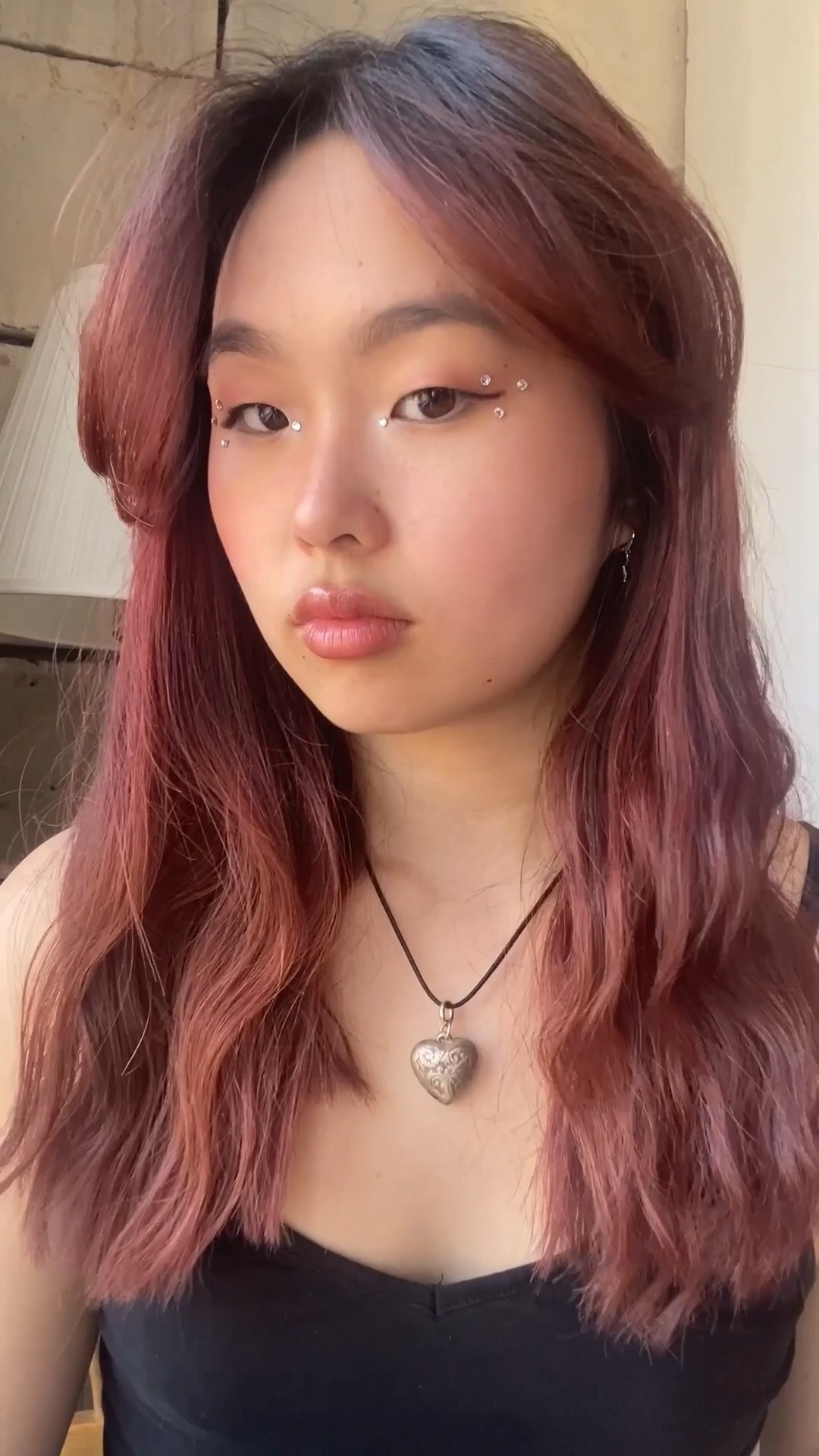 monolid festival concert makeup look