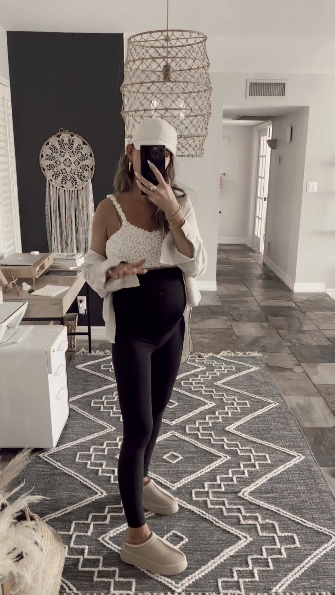 My absolute favorite maternity leggings and here is why! 🔊

#LTKVideo #LTKbump #LTKstyletip