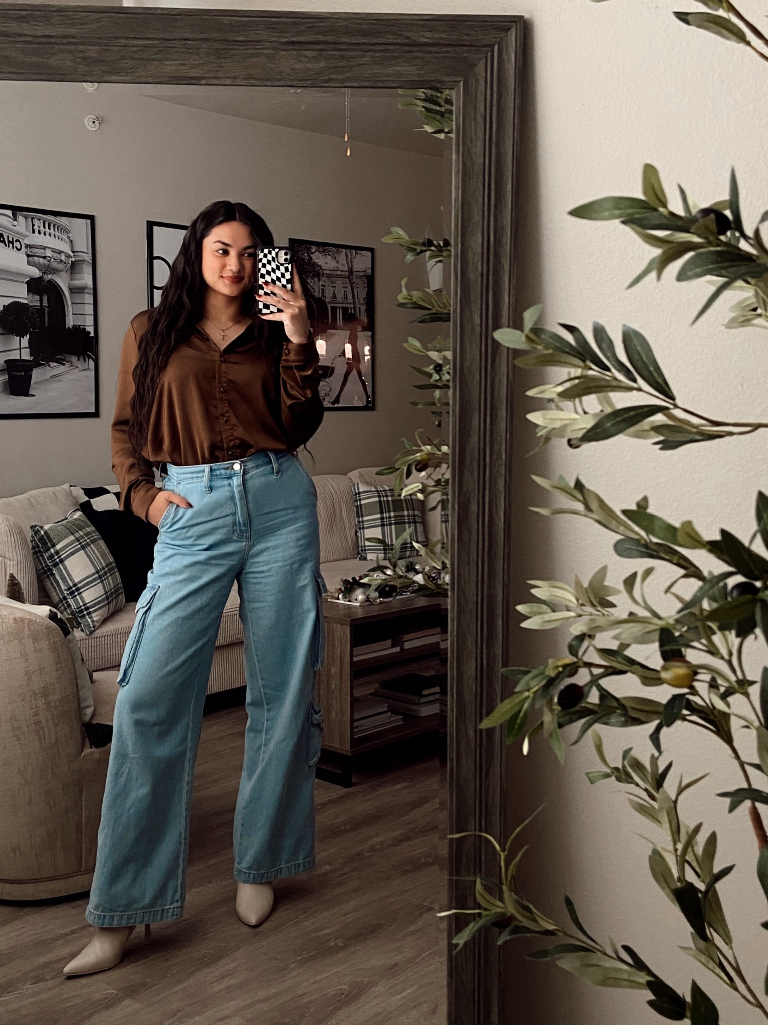 sunday outfit of the day! perfect for grabbing a coffee with friends in dallas 🤎

#LTKSeasonal #LTKworkwear #LTKstyletip