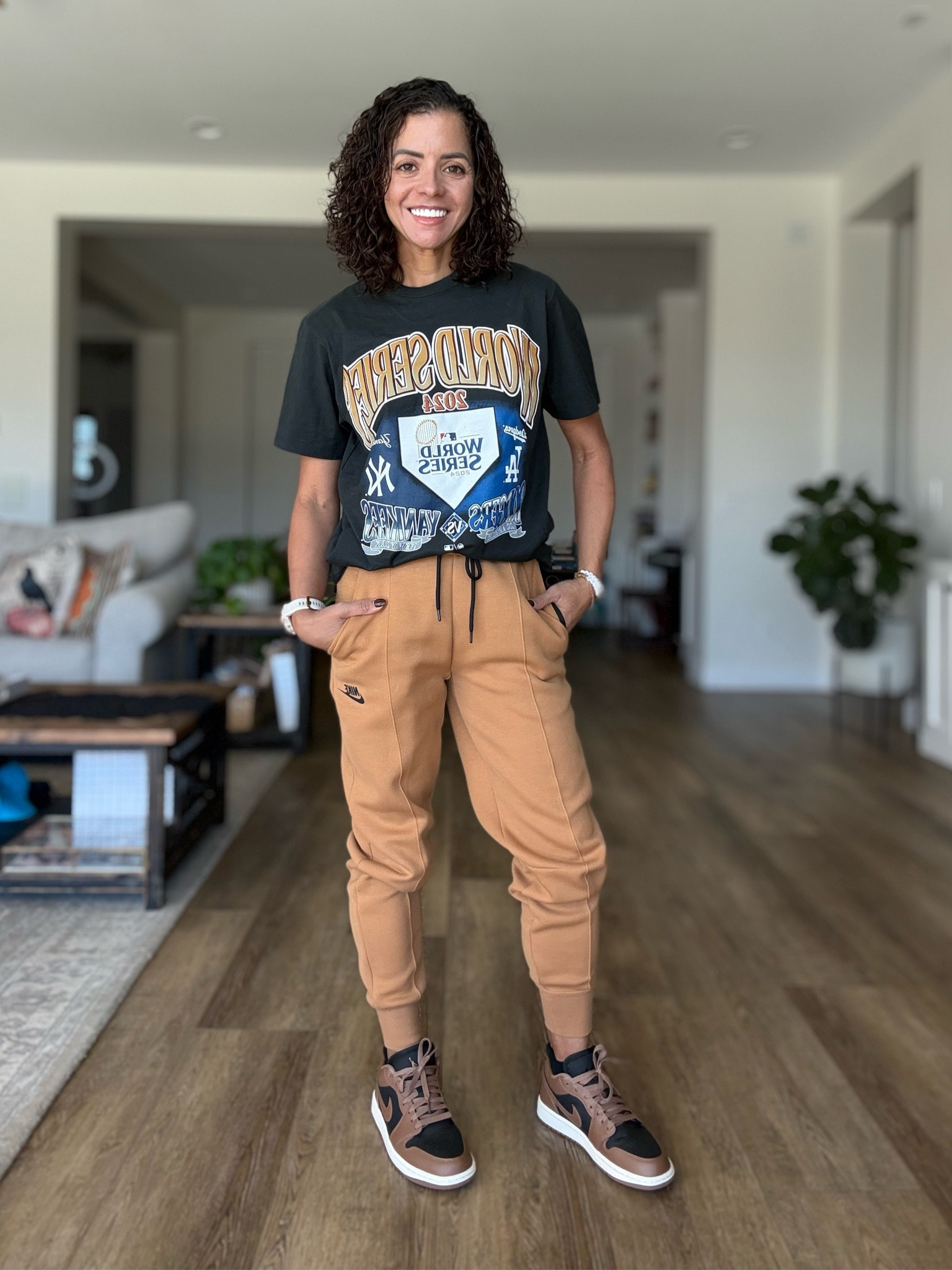 Go Dodgers!! 


#LTKActive #LTKShoeCrush #LTKFitness