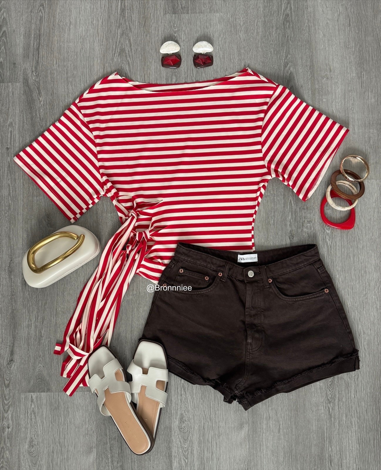 Summer Vacay Outfit Inspo ☀️

Top: Medium 
Shorts: Old Zara

#LTKootd #LTKU #LTKTravel