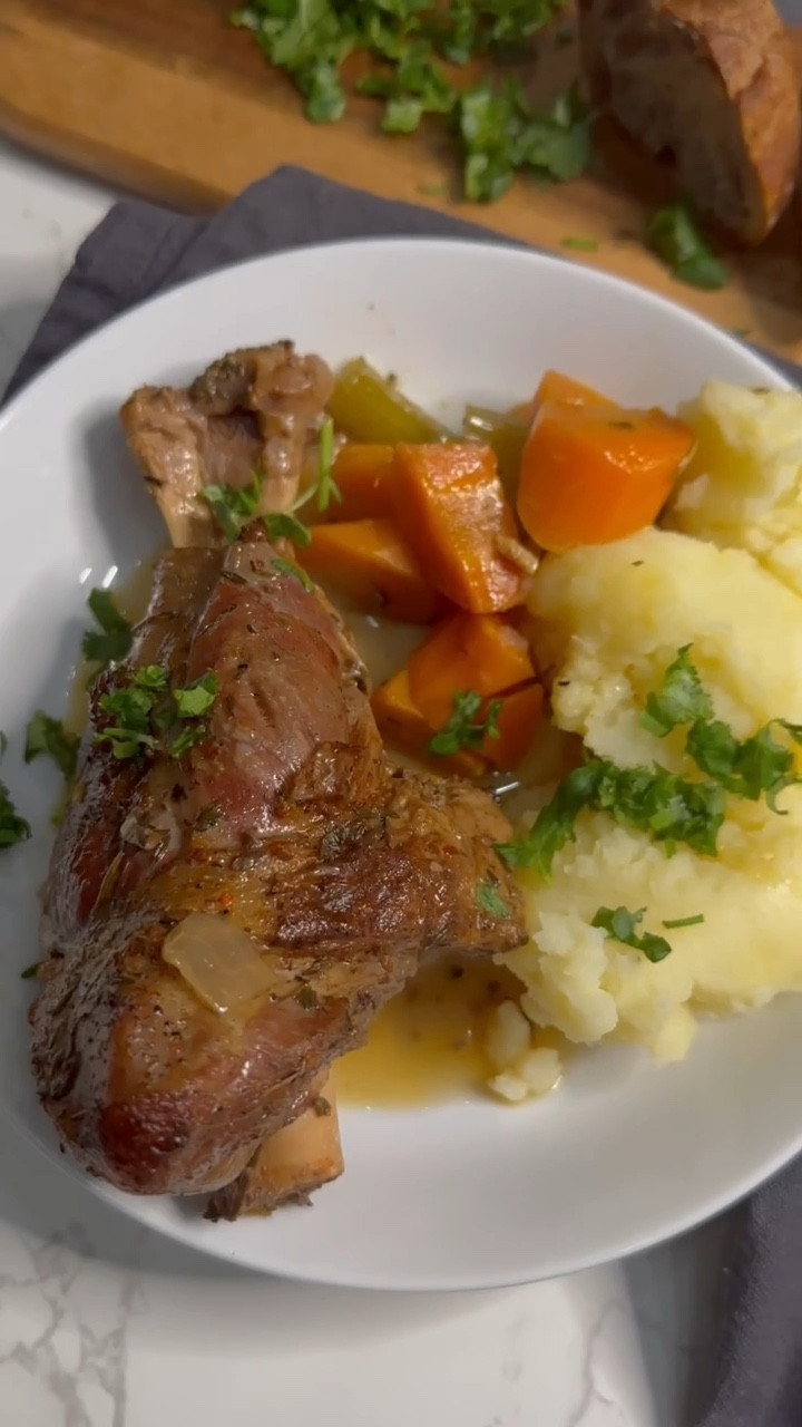 I can’t believe I brought my Instant Pot on a 3-day ski trip—to a rental! But you better believe I used it all three nights, and it was the best decision ever for hearty, one-pot meals with minimal effort. Check out this lamb stew recipe and a chicken stew in my IG highlights!

#LTKHome #LTKFamily #LTKSeasonal