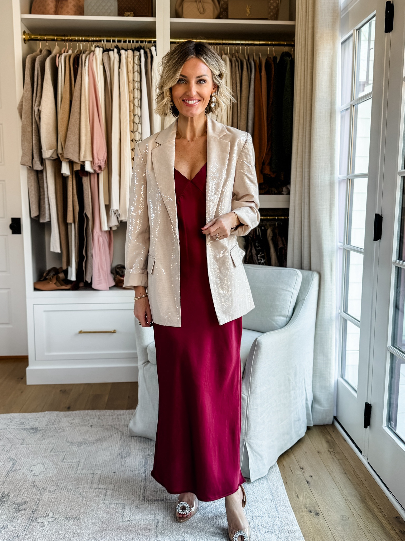 The blazer was the perfect way to dress this look up! I love the sequins! Wearing XS

Loverly grey, dress, blazer, winter outfit, holiday outfit 

#LTKStyleTip #LTKSeasonal