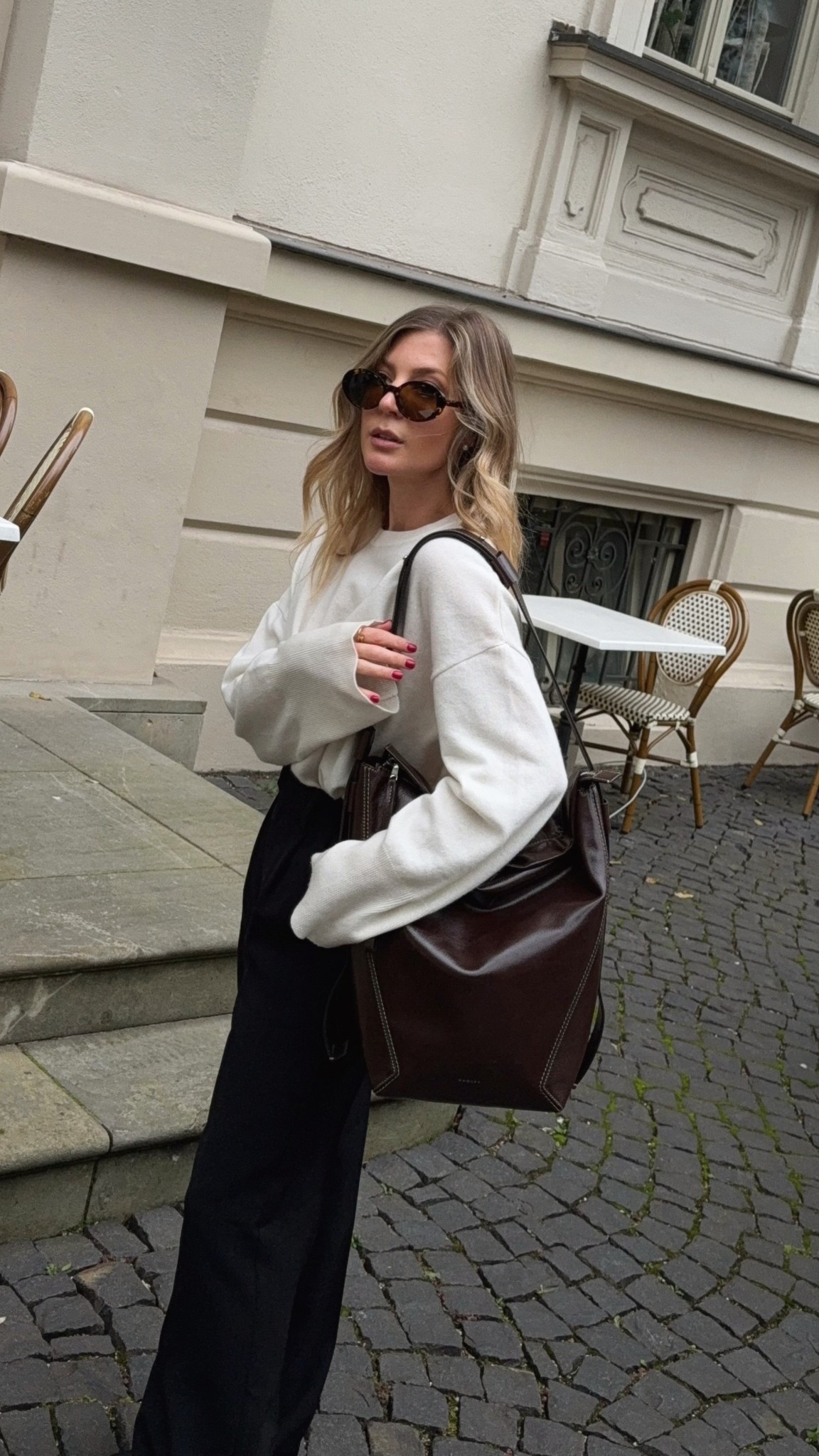 Radley bag 

#LTKautumn #LTKworkwear #LTKstyletip