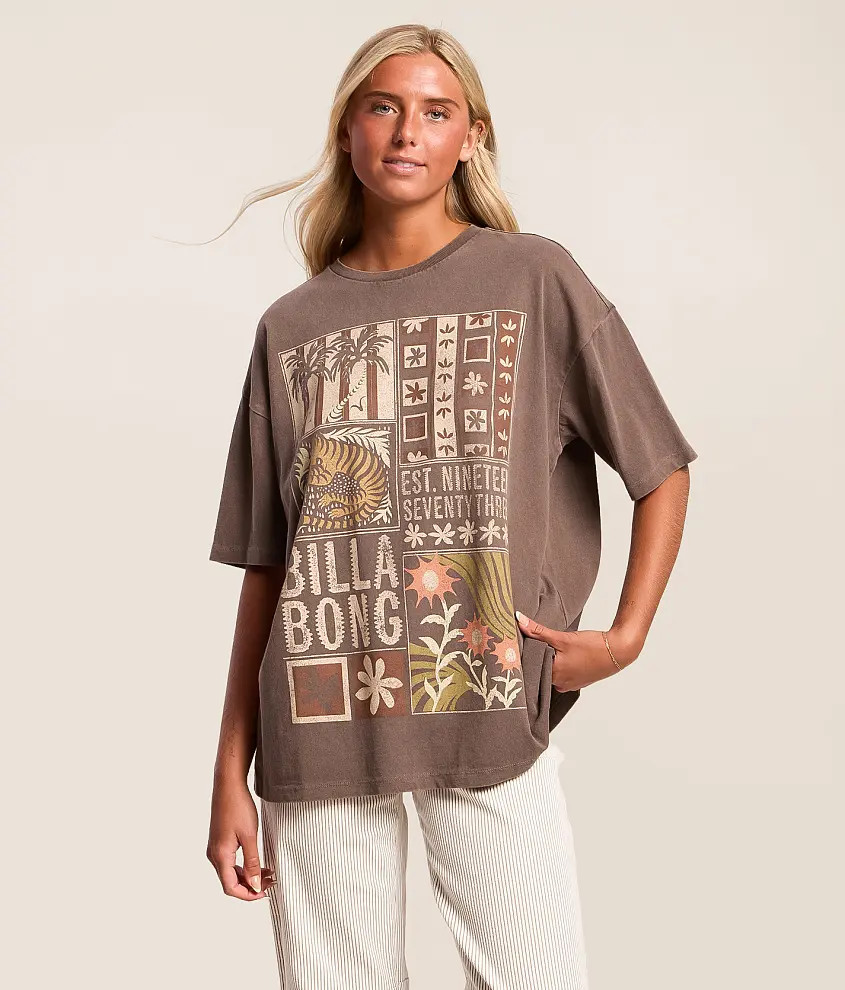 Only A Daydream Oversized T-Shirt | Buckle