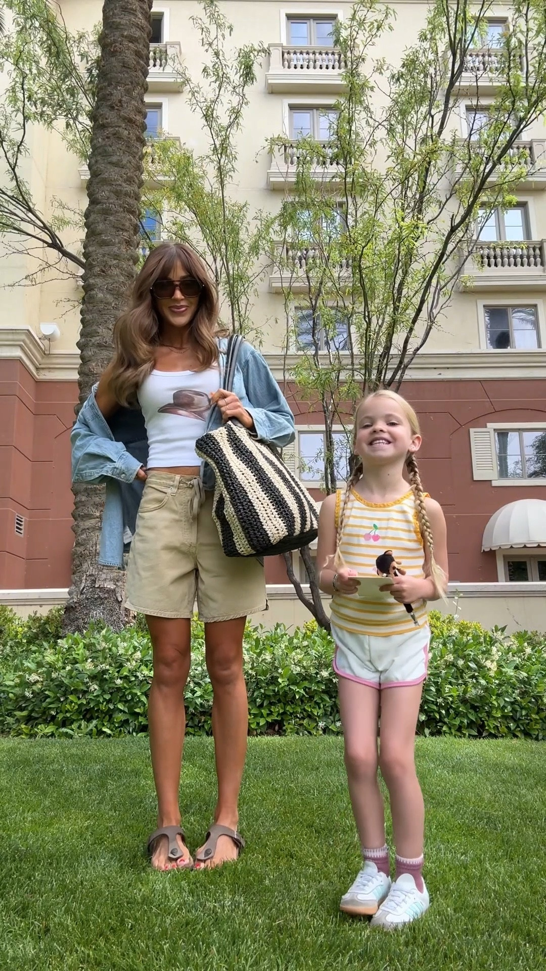 Vegas fit check with baby girl 