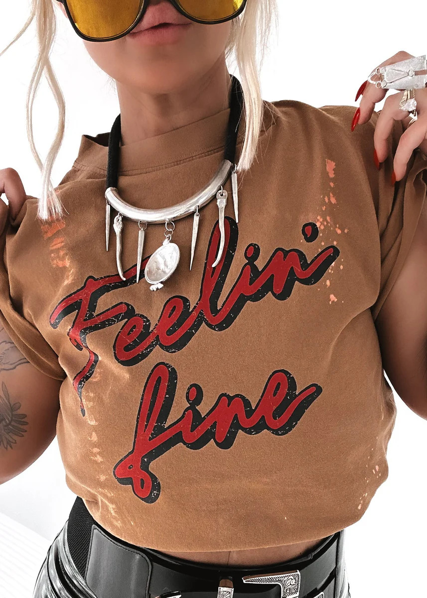 FINAL SALE: FEELIN' FINE BLEACHED OUT SIDE SLIT TEE | Pebby Forevee