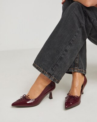 Kiva Lace Front Pointy Toe Court Shoes Wide E Fit | Simply Be (UK)