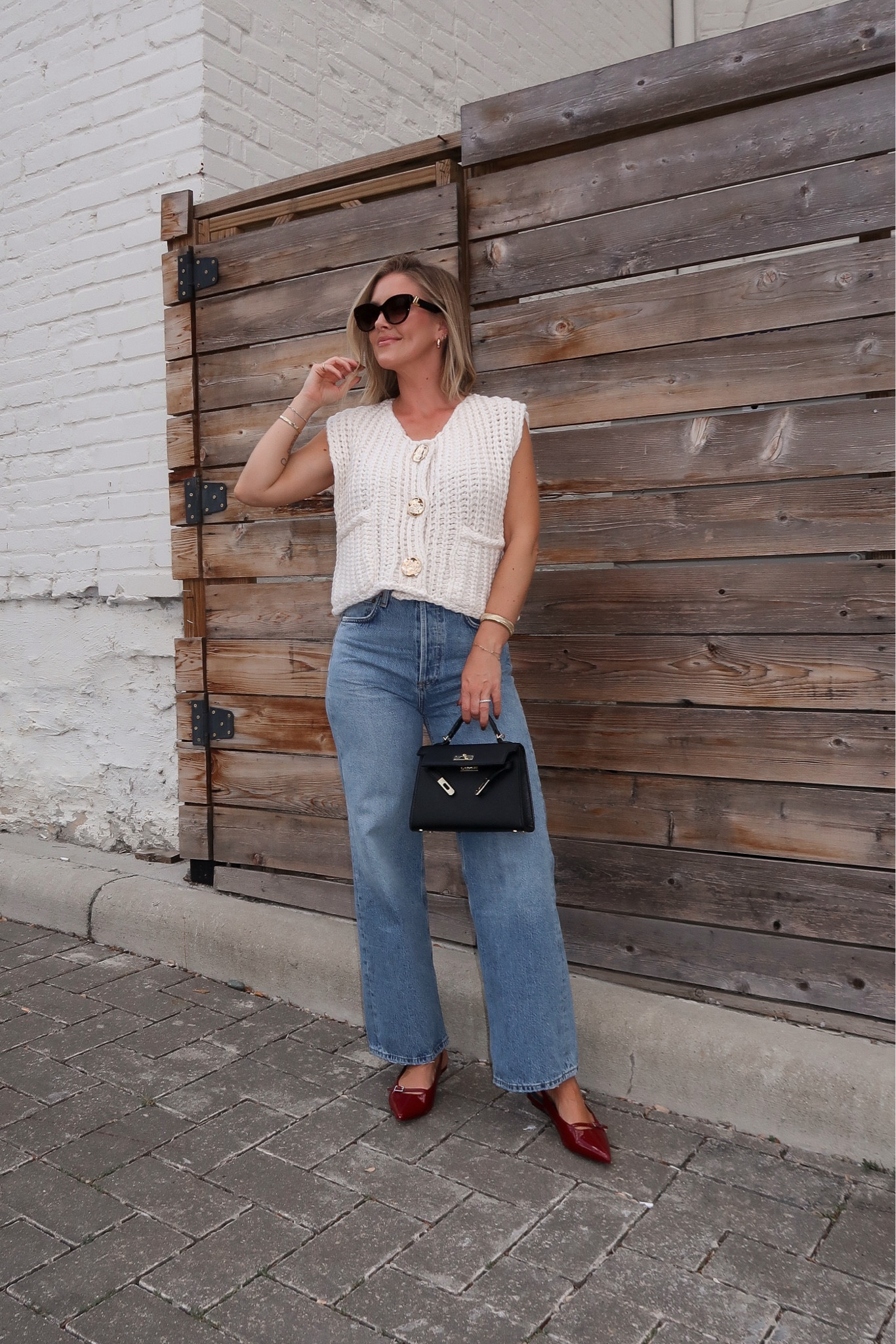 Size Small Amazon sweater / 24 jeans (they stretch out a bit with wear) / flats are tire to size 🍂

#LTKStyleTip #LTKFindsUnder50 #LTKSaleAlert