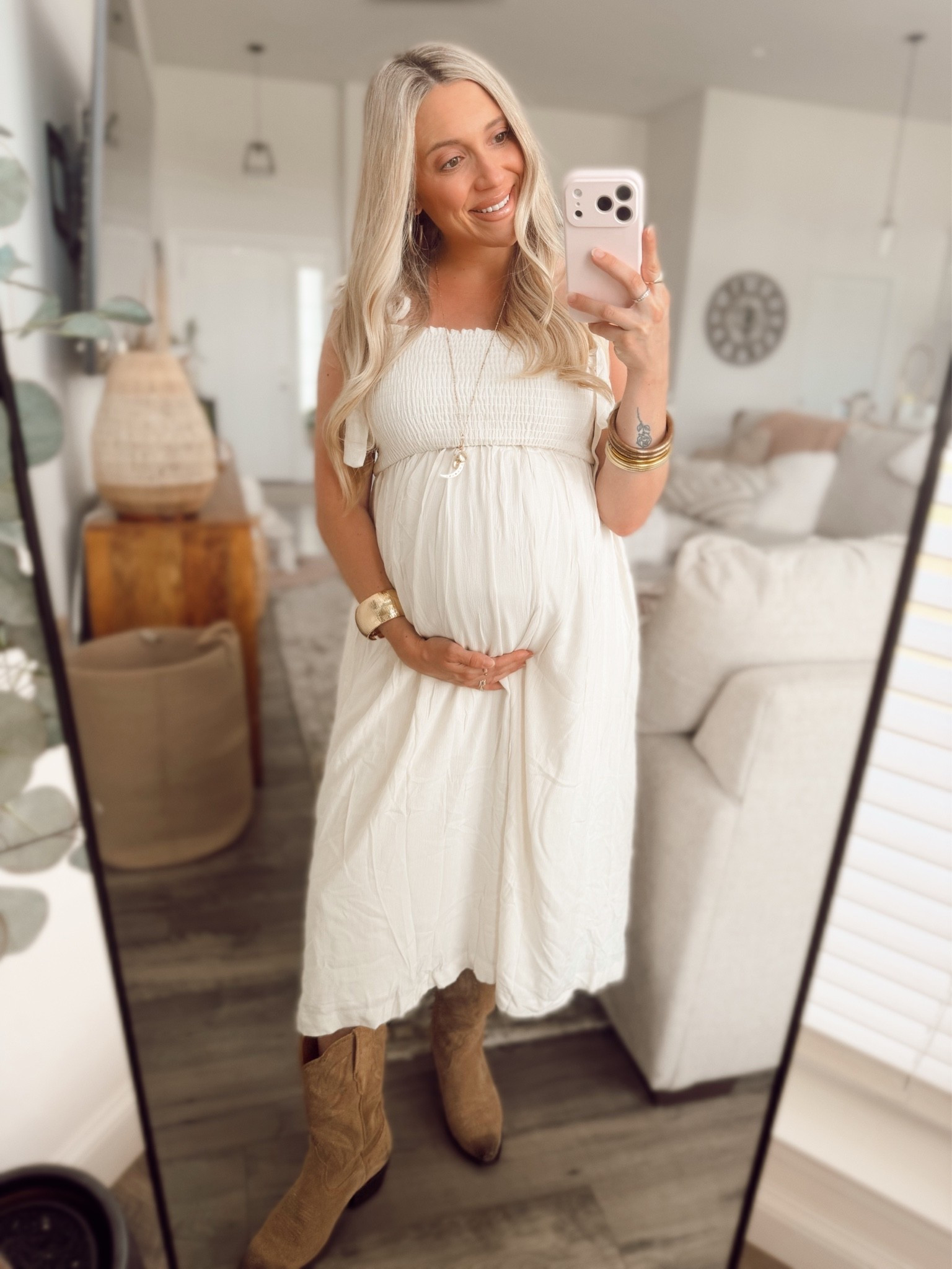 In home newborn photos outfit - what I’m wearing 🤍✨🧸🫧

#LTKootd #LTKmomlife
