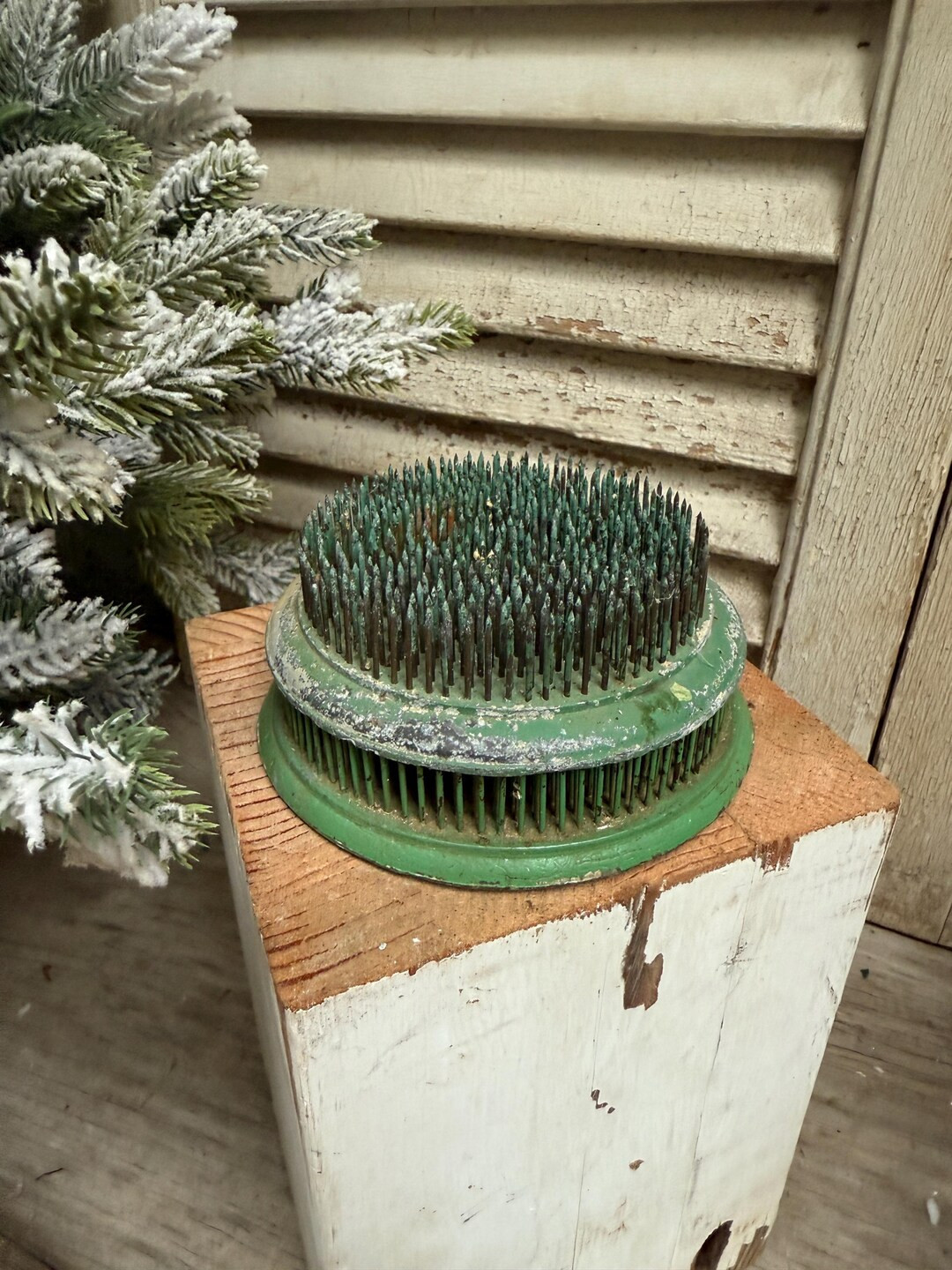 Pair of Worn Rusty Vintage Metal Needle Flower Frogs Green Needle Flower Frogs Christmas Decor Ch... | Etsy (US)
