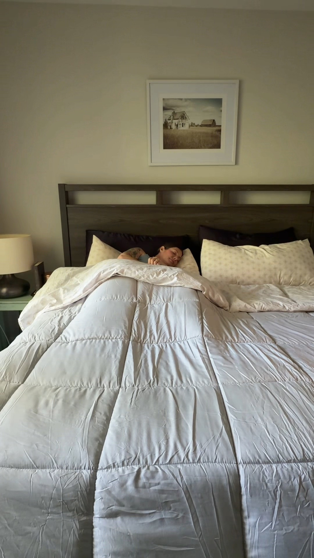 Soft puffer comforter. Amazon home. Neutral bedding. White linens