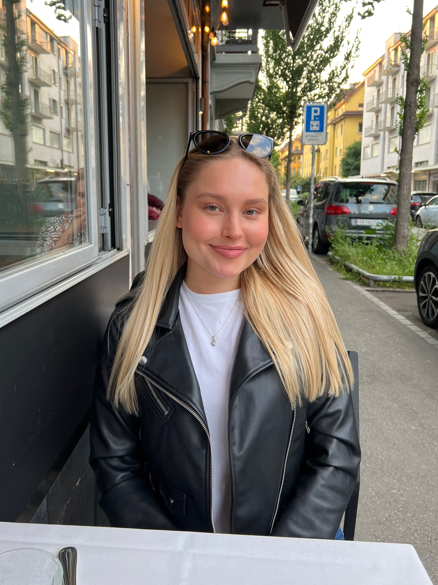 Some basics 🤍 a white shirt with a leather jacket

#LTKeurope #LTKsummer #LTKdeutschland