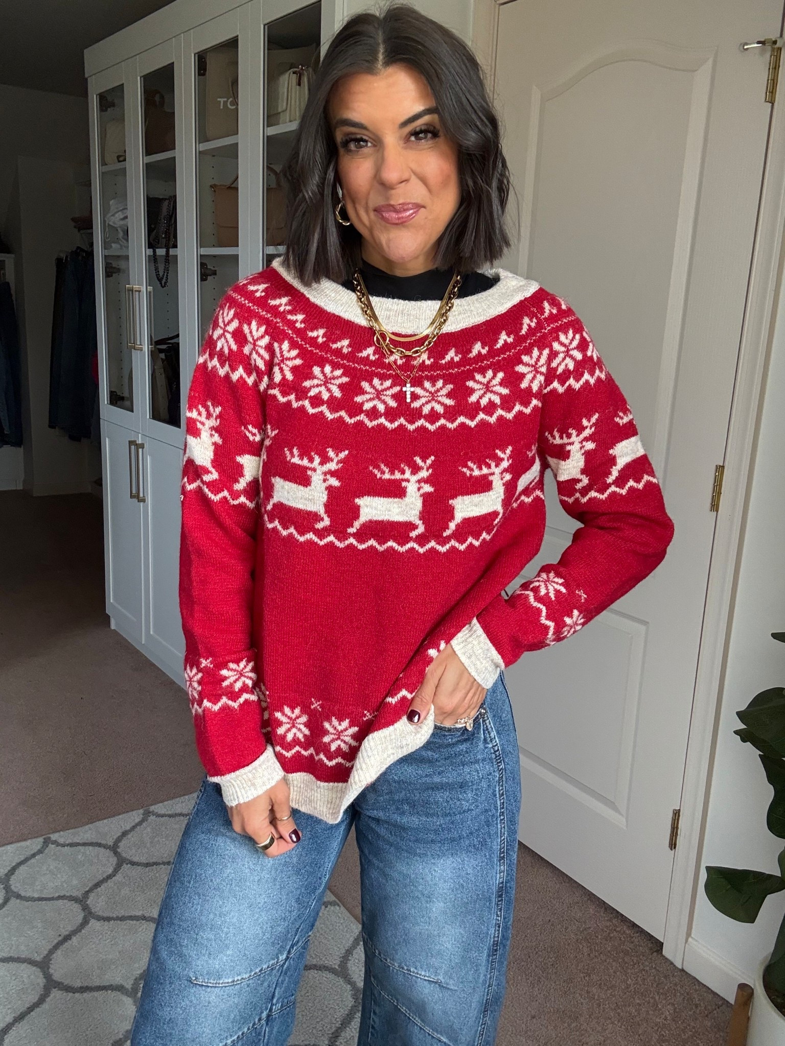 Size small in sweater size 2 in jean 

#LTKSeasonal #LTKFindsUnder100