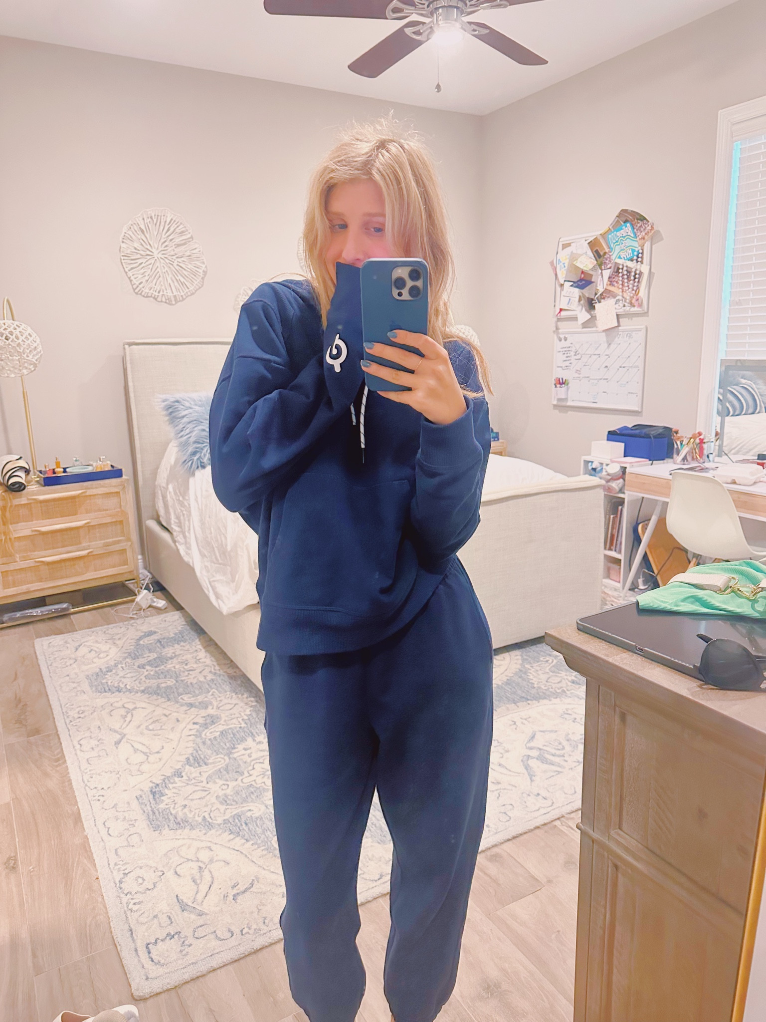 This sweatset is so soft… perfect for post workout or travel! 

#LTKitbag #LTKSeasonal #LTKfit