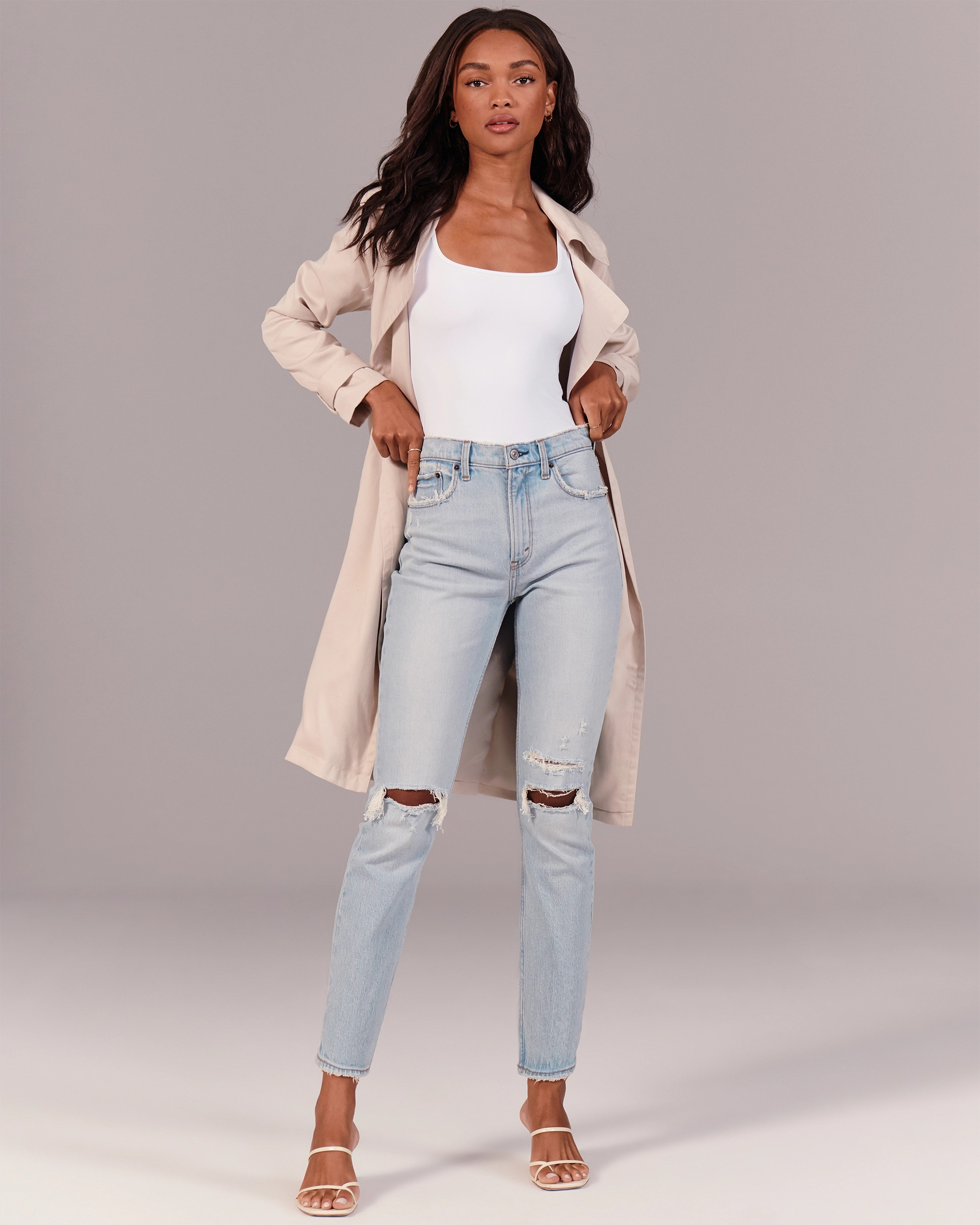 High Rise Mom Jeans | Abercrombie & Fitch (US)