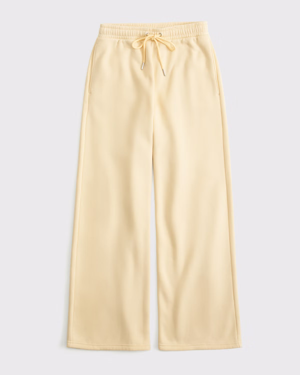 Women's High Rise Sunday Wide Leg Sweatpant | Women's 20-50% Off All Sweatshirts & Sweatpants | A... | Abercrombie & Fitch (US)