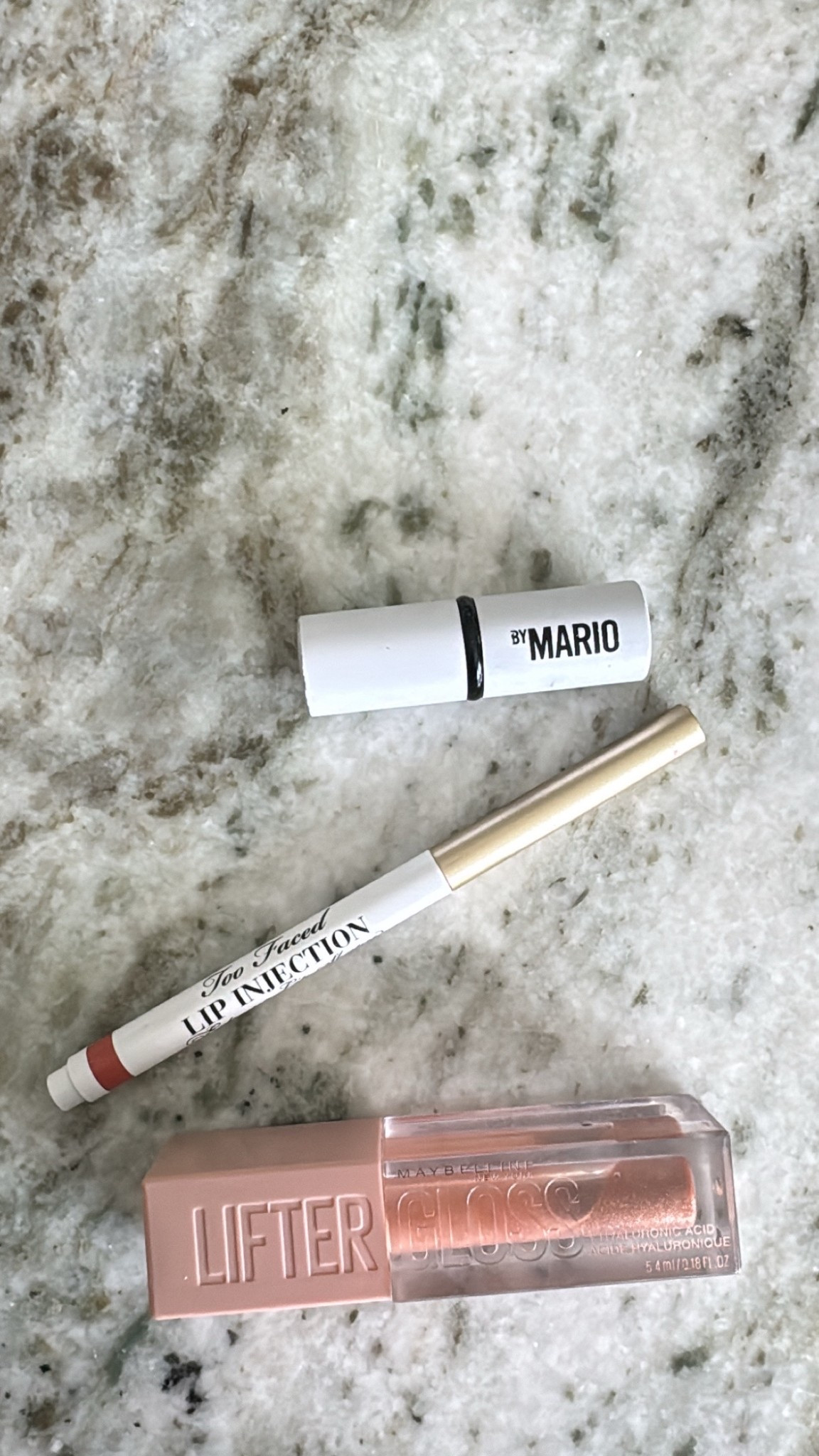 The lip look you’ve asked for that never fails me! My holy grail lip combo:

Mario lipstick in Erin 
Lip liner in hot & spicy
Lifter gloss in Crystal 