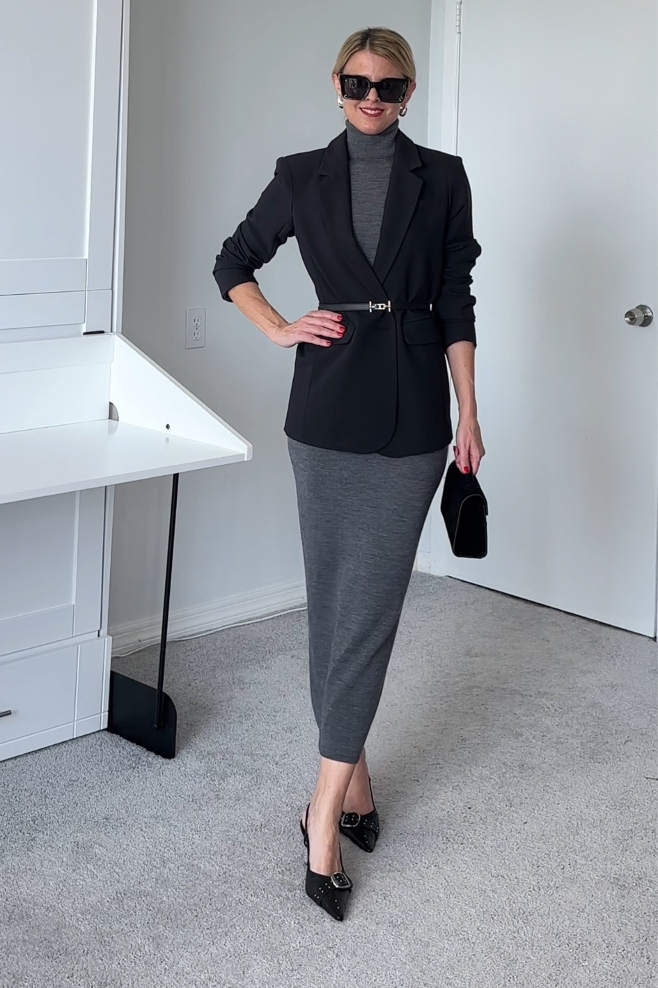 Wool turtleneck dress

#LTKSeasonal #LTKover40 #LTKfindsunder100