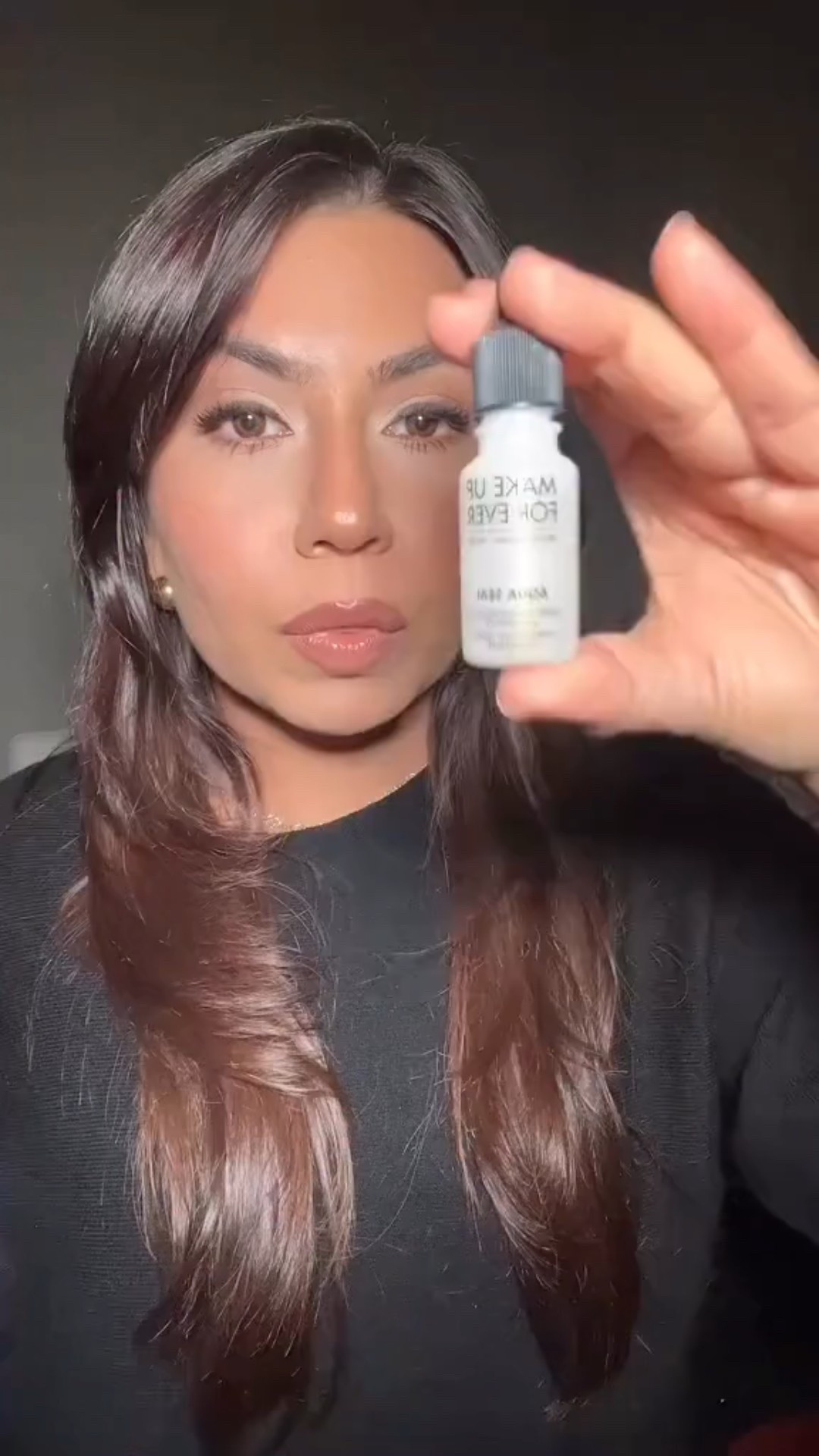 Has anyone else tried this Make Up For Ever Aqua Seal or the dupe? What are your thoughts? 💭 

#makeupforeveraquaseal #makeupartistmusthaves #makeupdupe #ninapool #affordablemakeup #dupeforhighendmakeup
#dallasmakeupartist 
#makeuphack